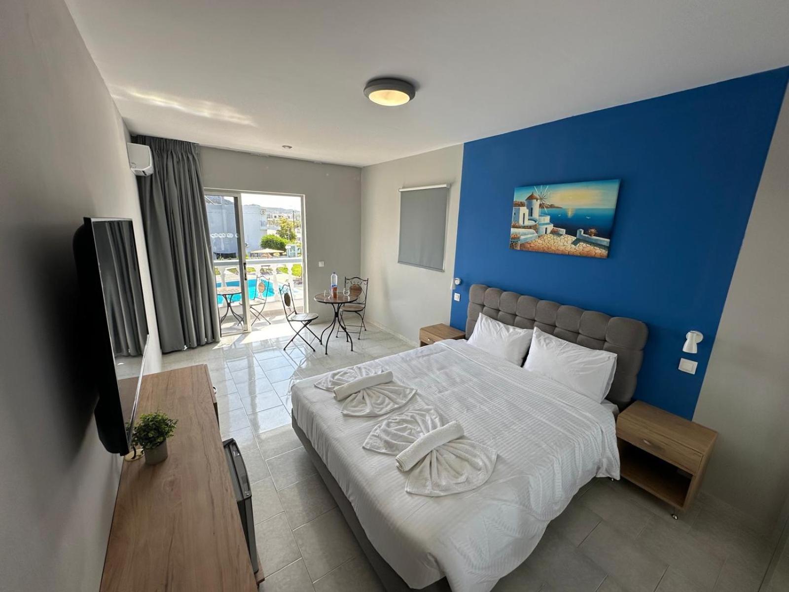 Double Or Twin Room photo 2