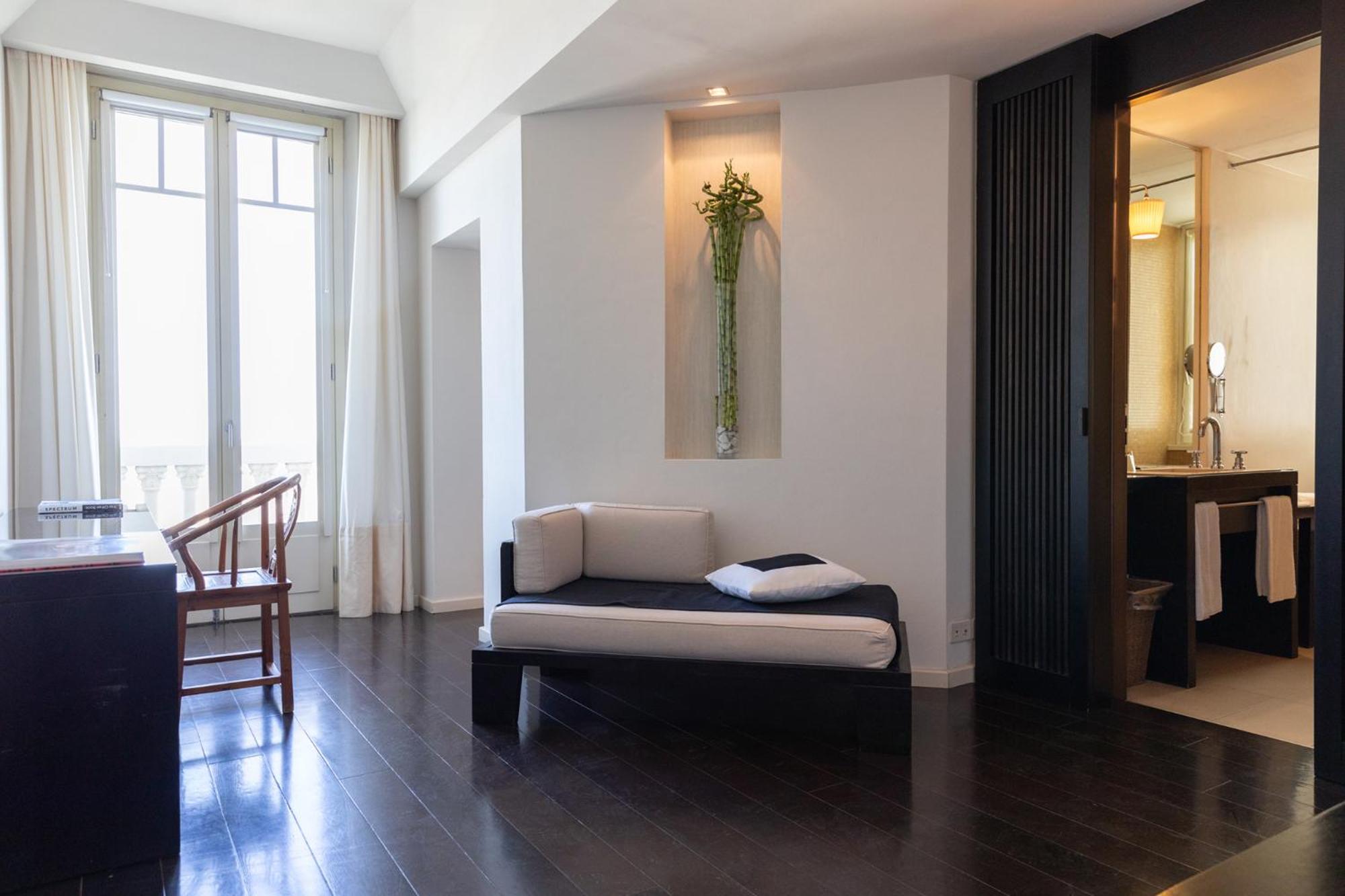 Junior Suite with Sea View - Photo 2