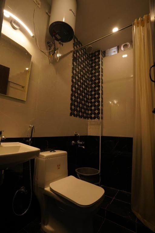 Superior King Room photo 2
