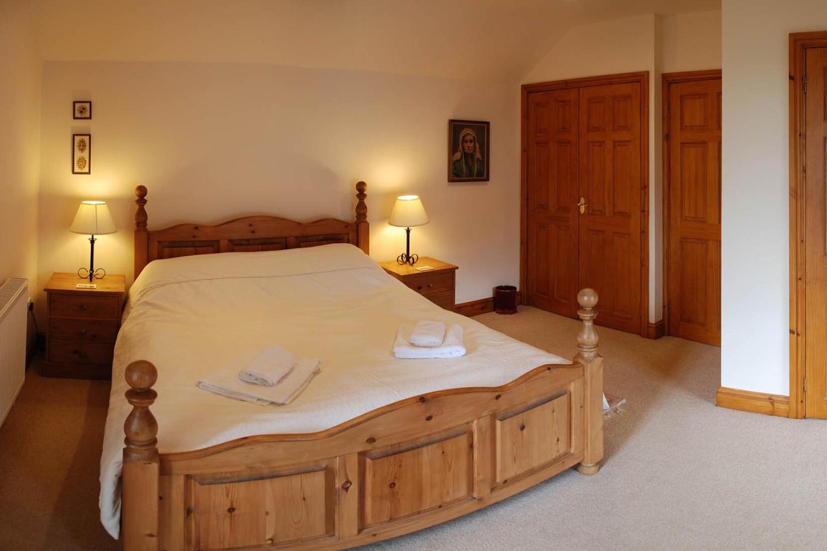 Four-Bedroom House photo 1