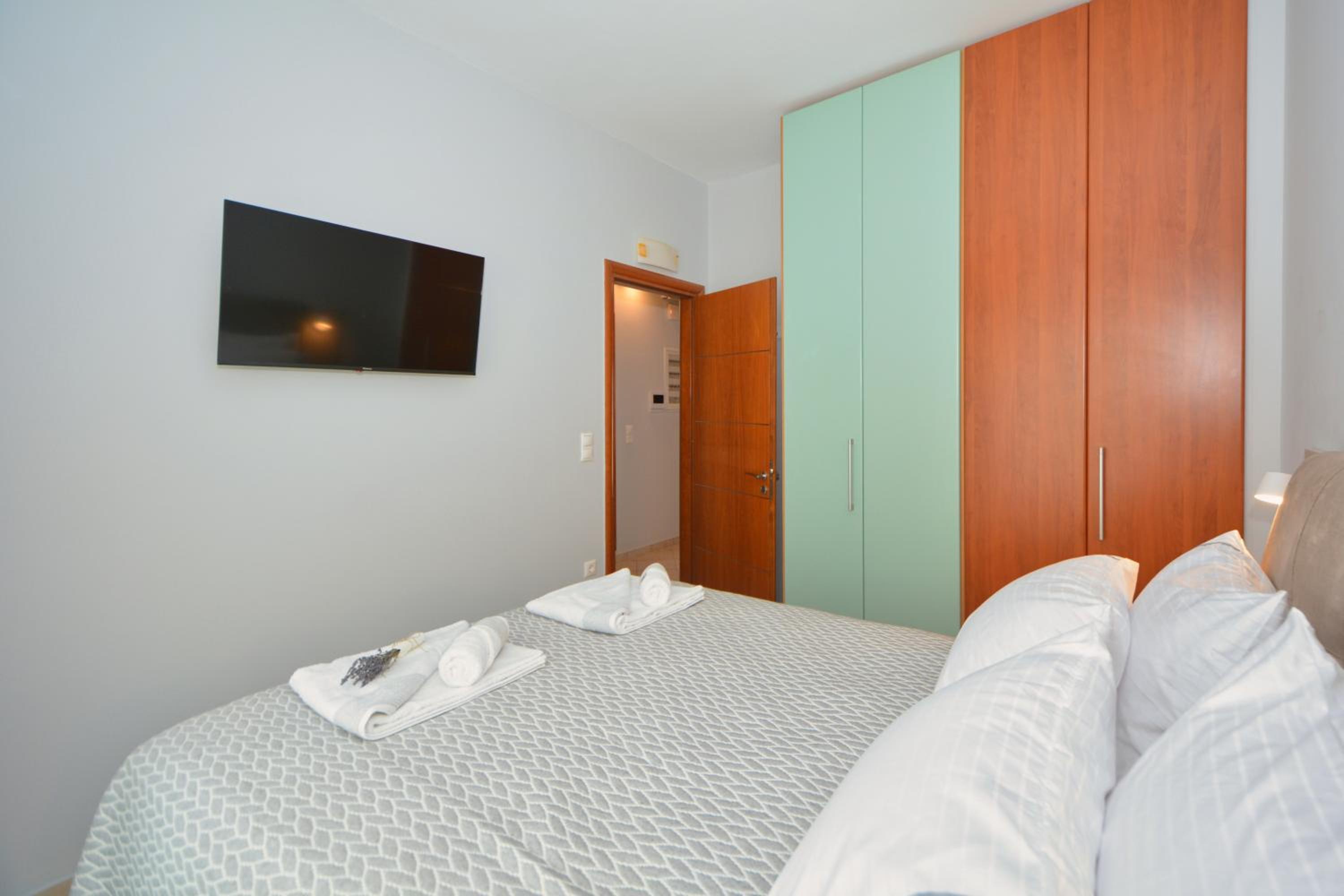 Three-Bedroom Villa photo 1