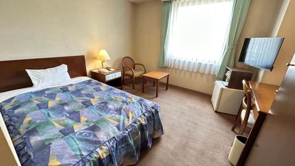 Single Room - Non-Smoking