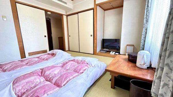 Japanese-Style Twin Room - Non-Smoking