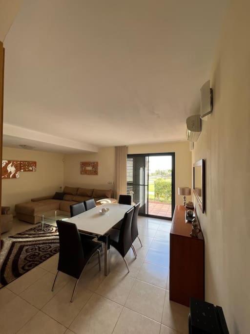 Three-Bedroom House photo 3