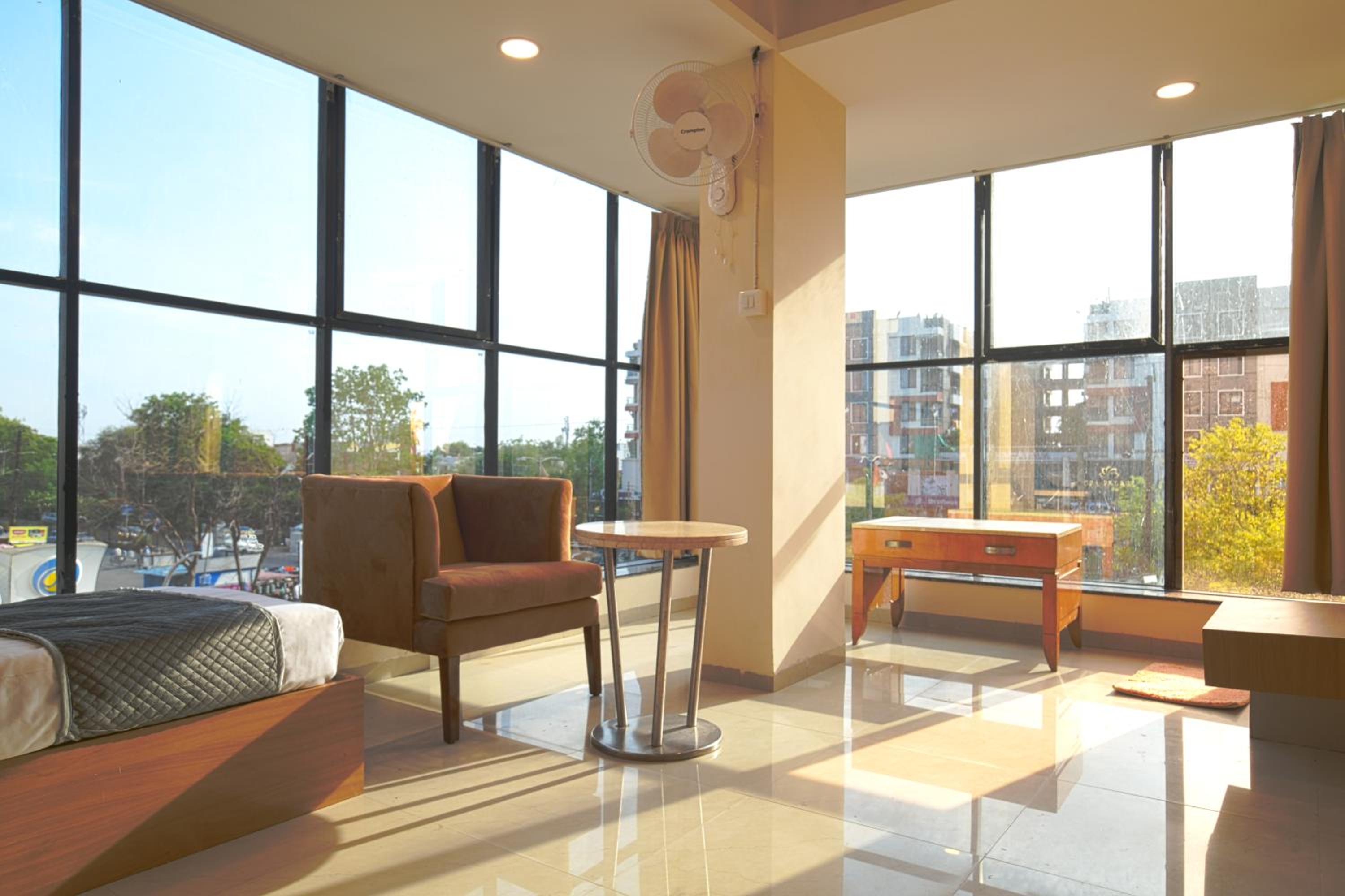 Superior Triple Room - Photo 9