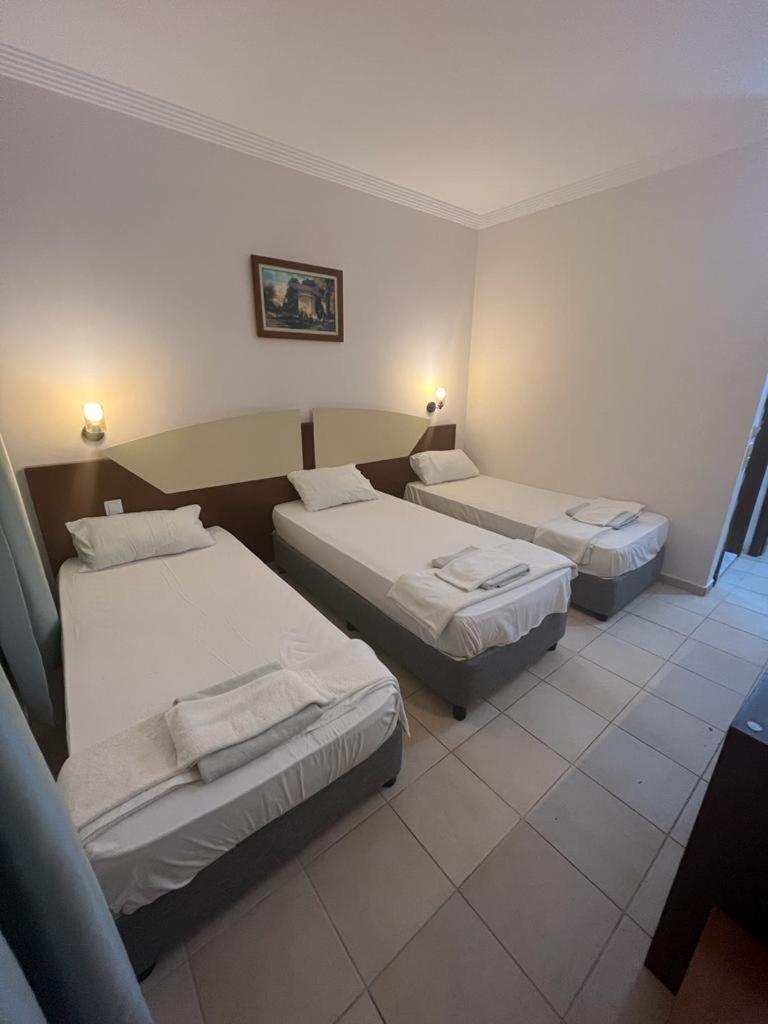 Classic Triple Room - Photo 1