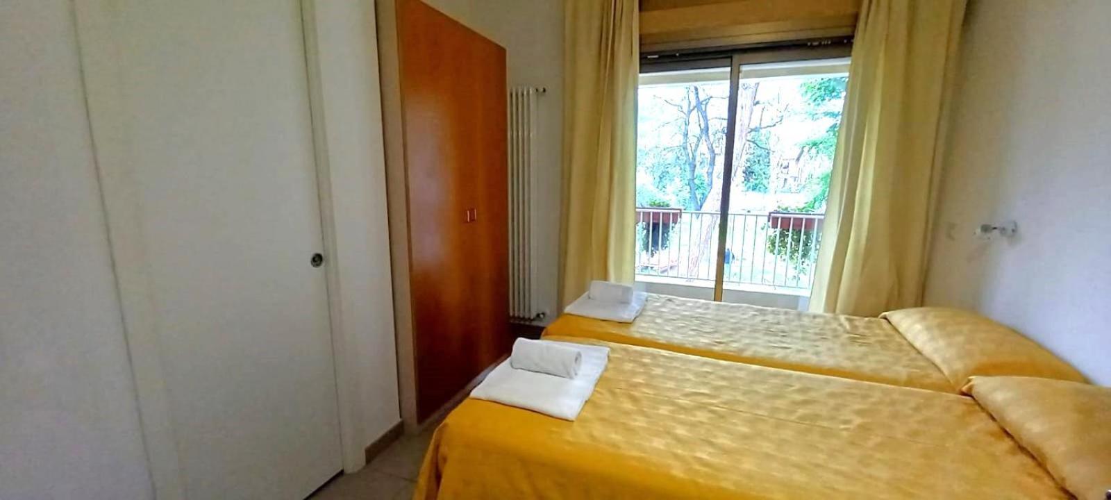 Budget Twin Room photo 2