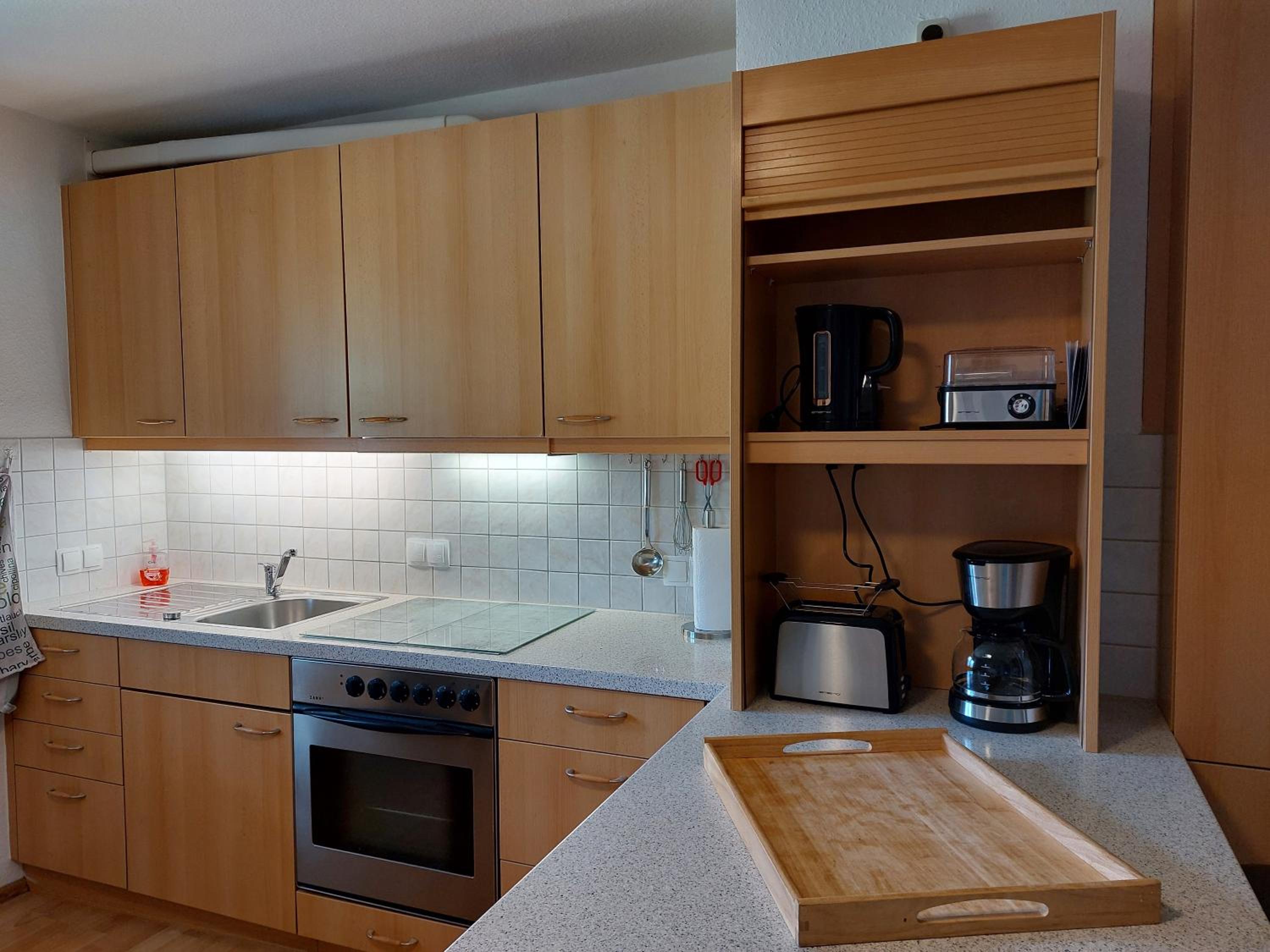 Family Two-Bedroom Apartment with View photo 2