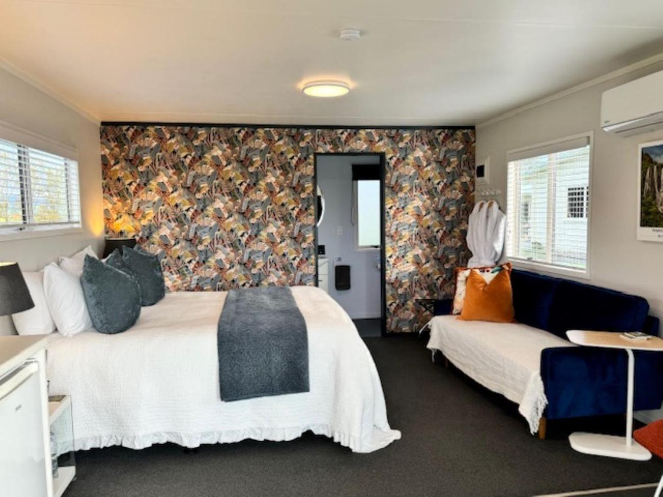 King Cabin