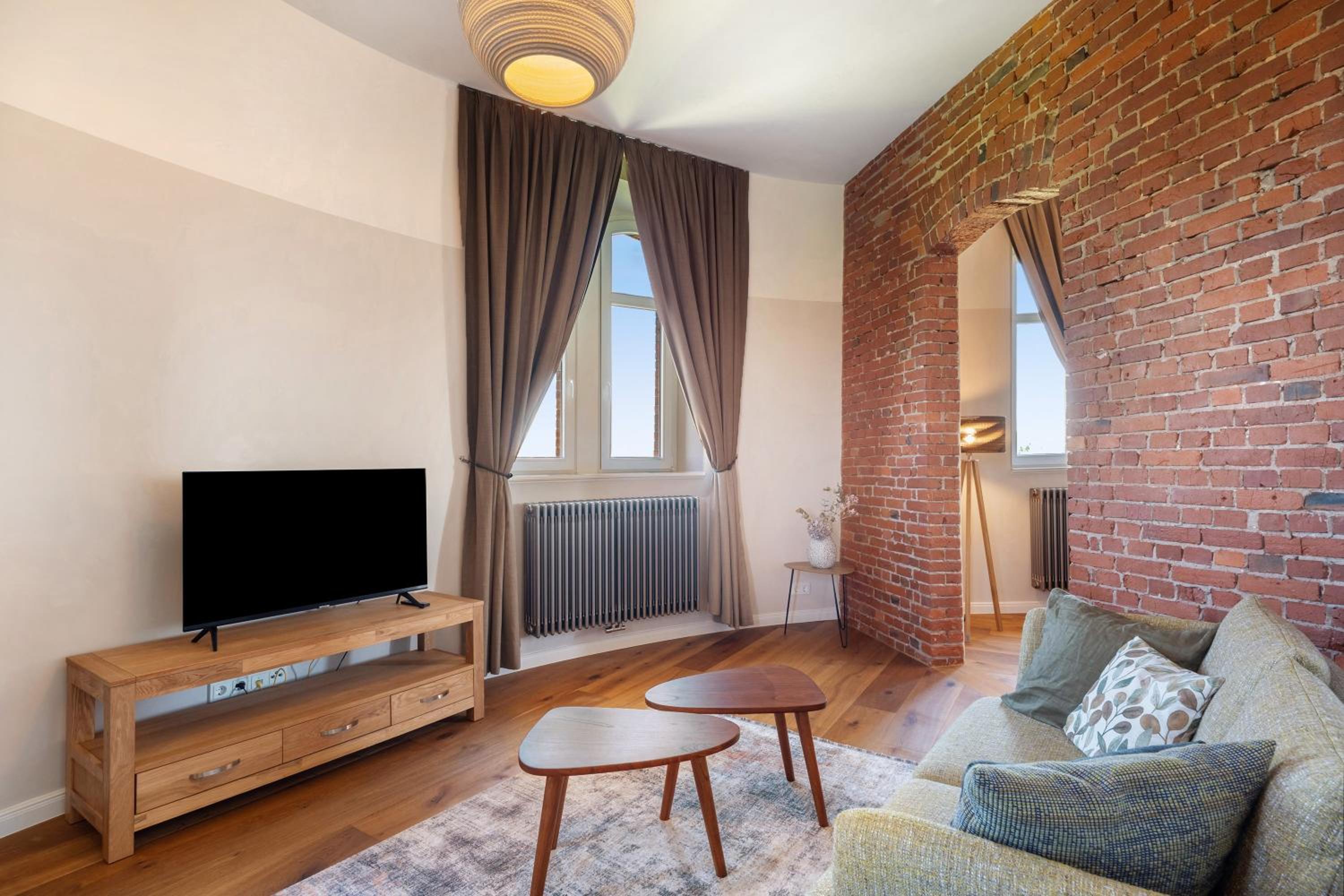 Superior Apartment with City View