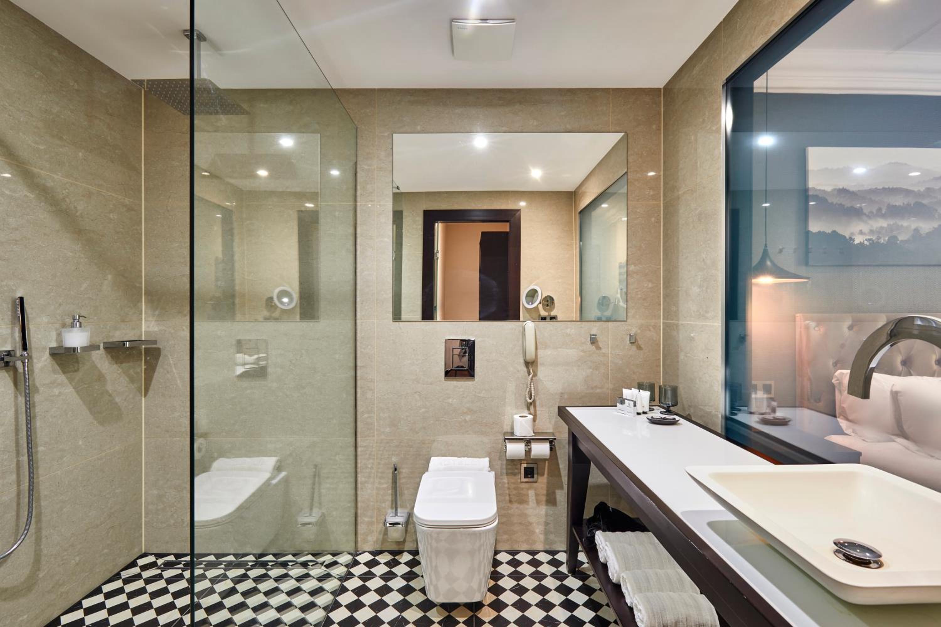 Superior Double Room with Balcony photo 3