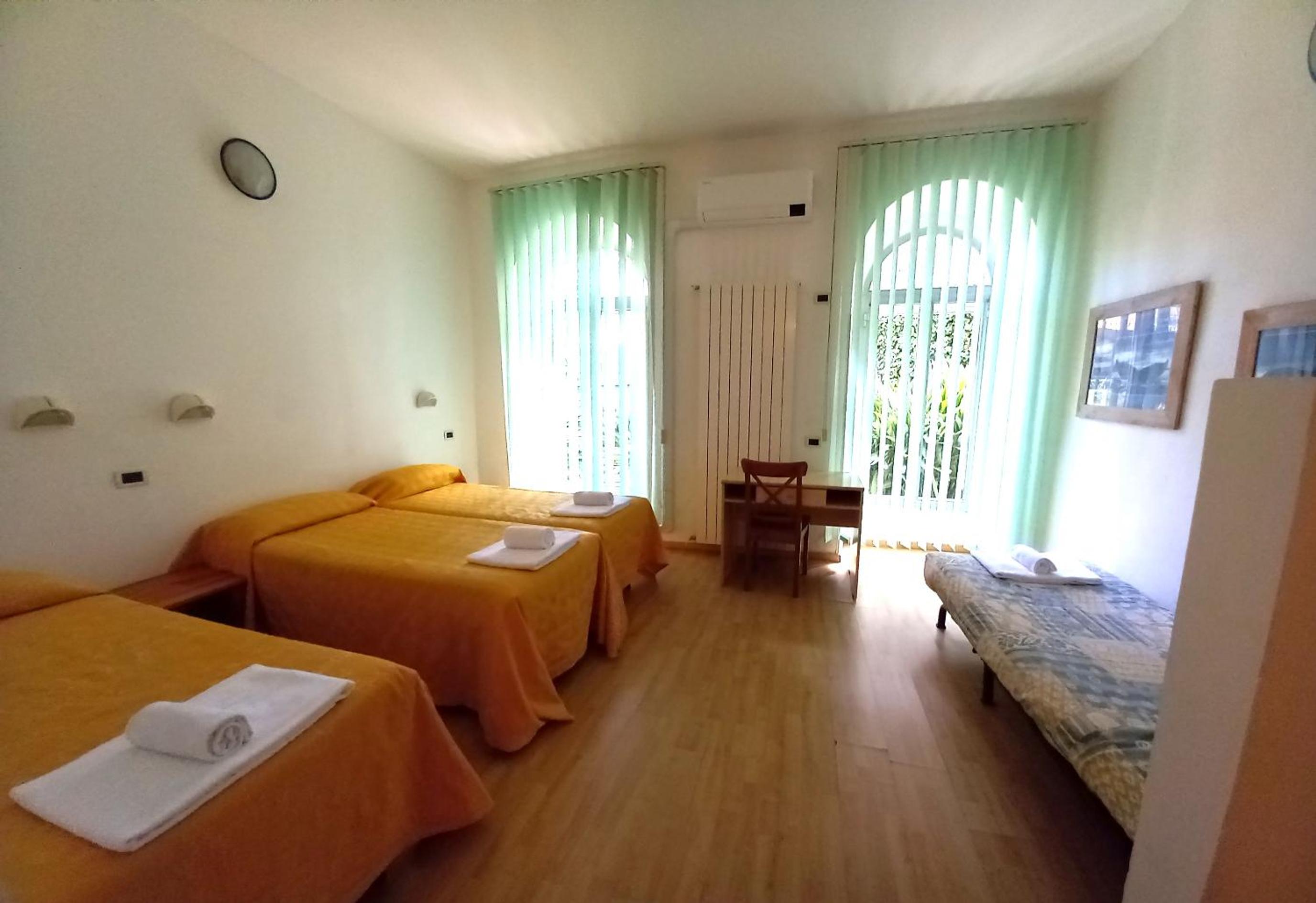 Comfort Quadruple Room photo 1
