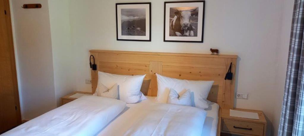 Deluxe Double Room With Balcony photo 1
