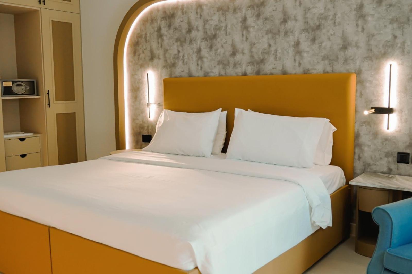 Deluxe King Room Sea View