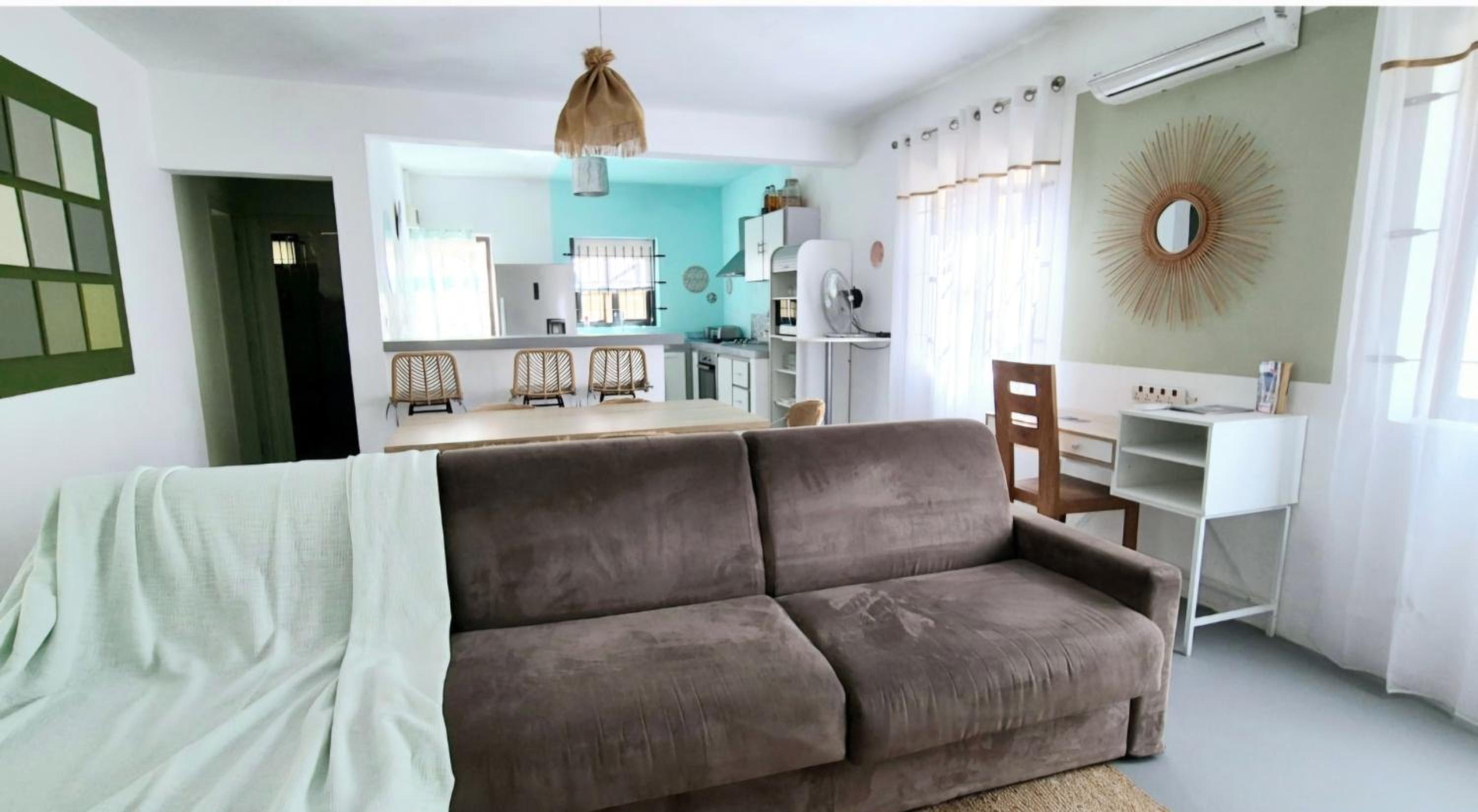 Two-Bedroom House photo 3
