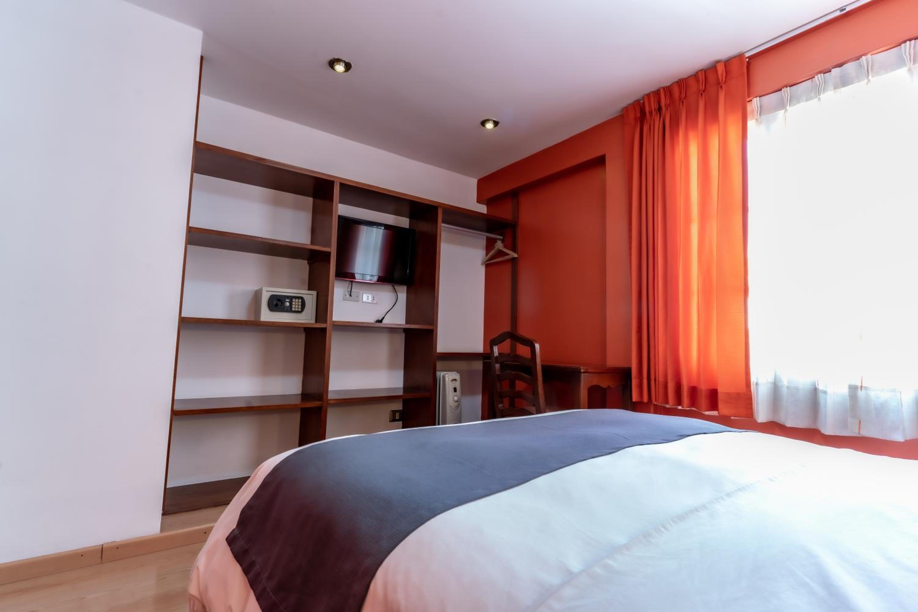 Single Room photo 2