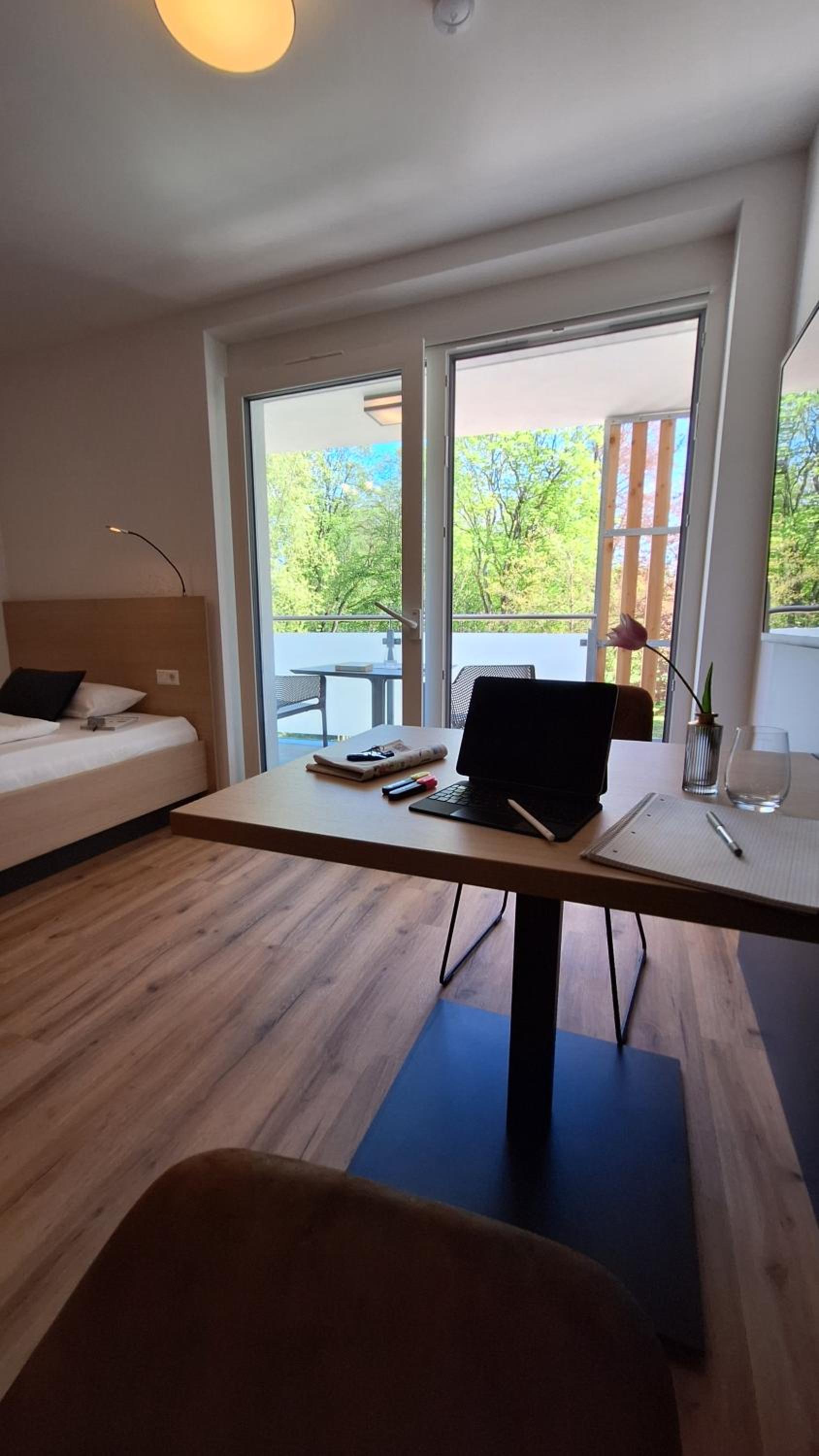 Studio Apartment