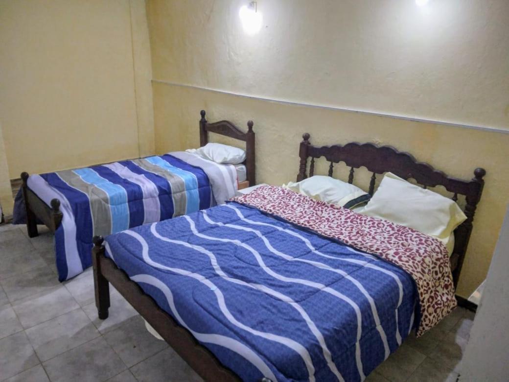 Basic Triple Room With Shared Bathroom photo 2