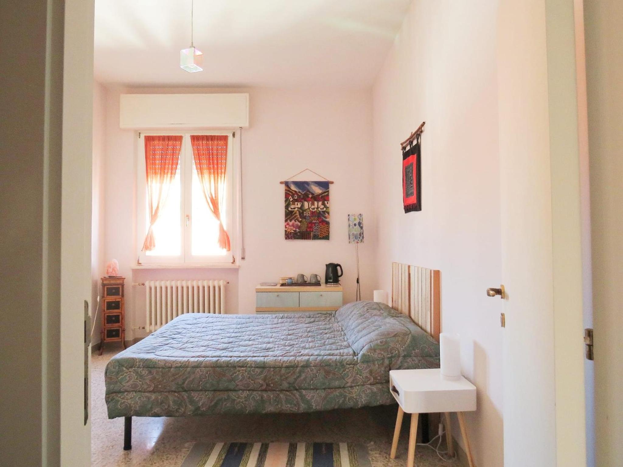 Double Room with Shared Bathroom photo 1