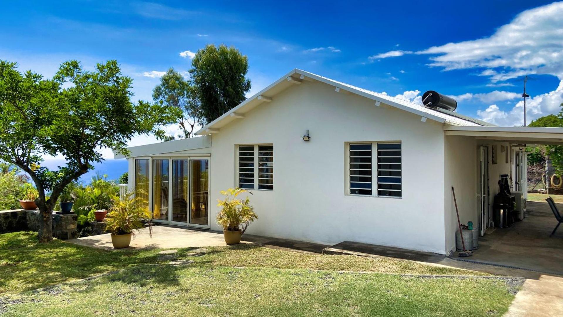Three-Bedroom Villa photo 2