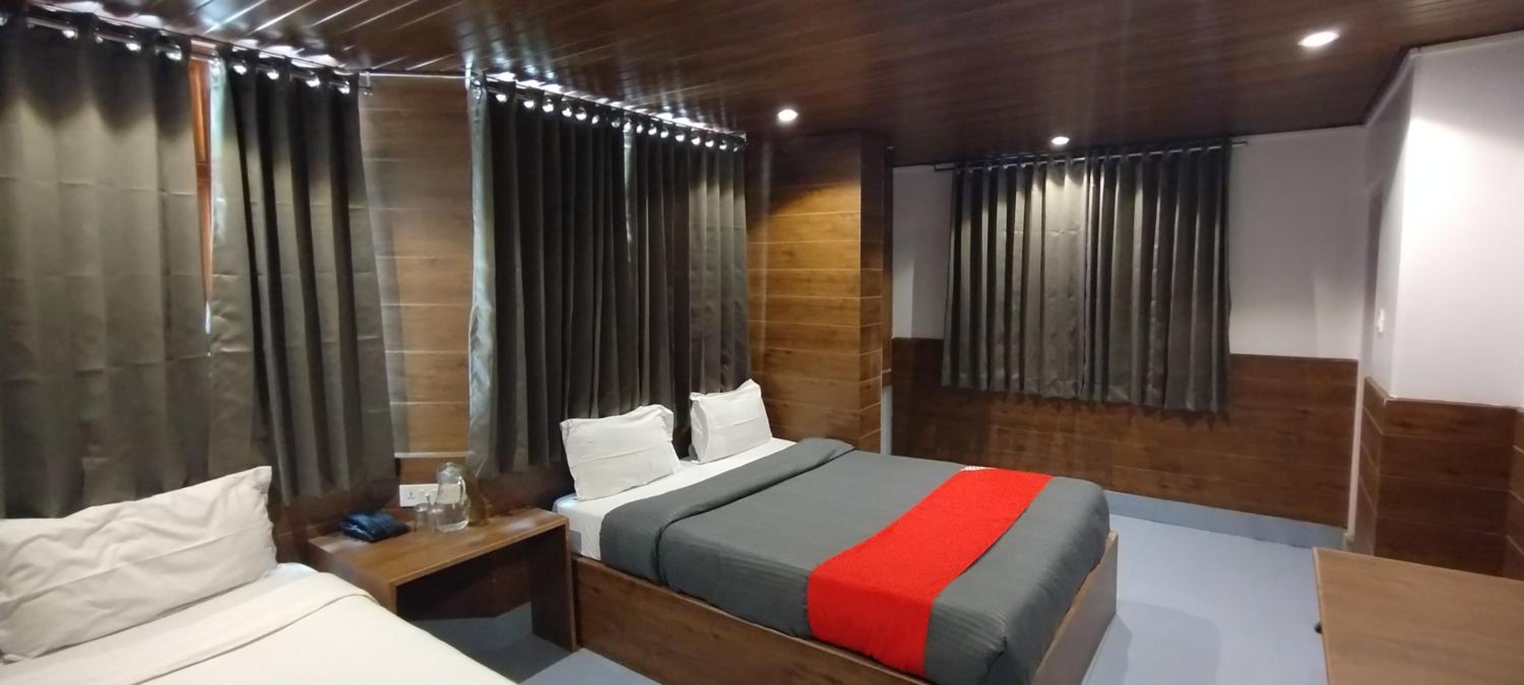 Economy Triple Room