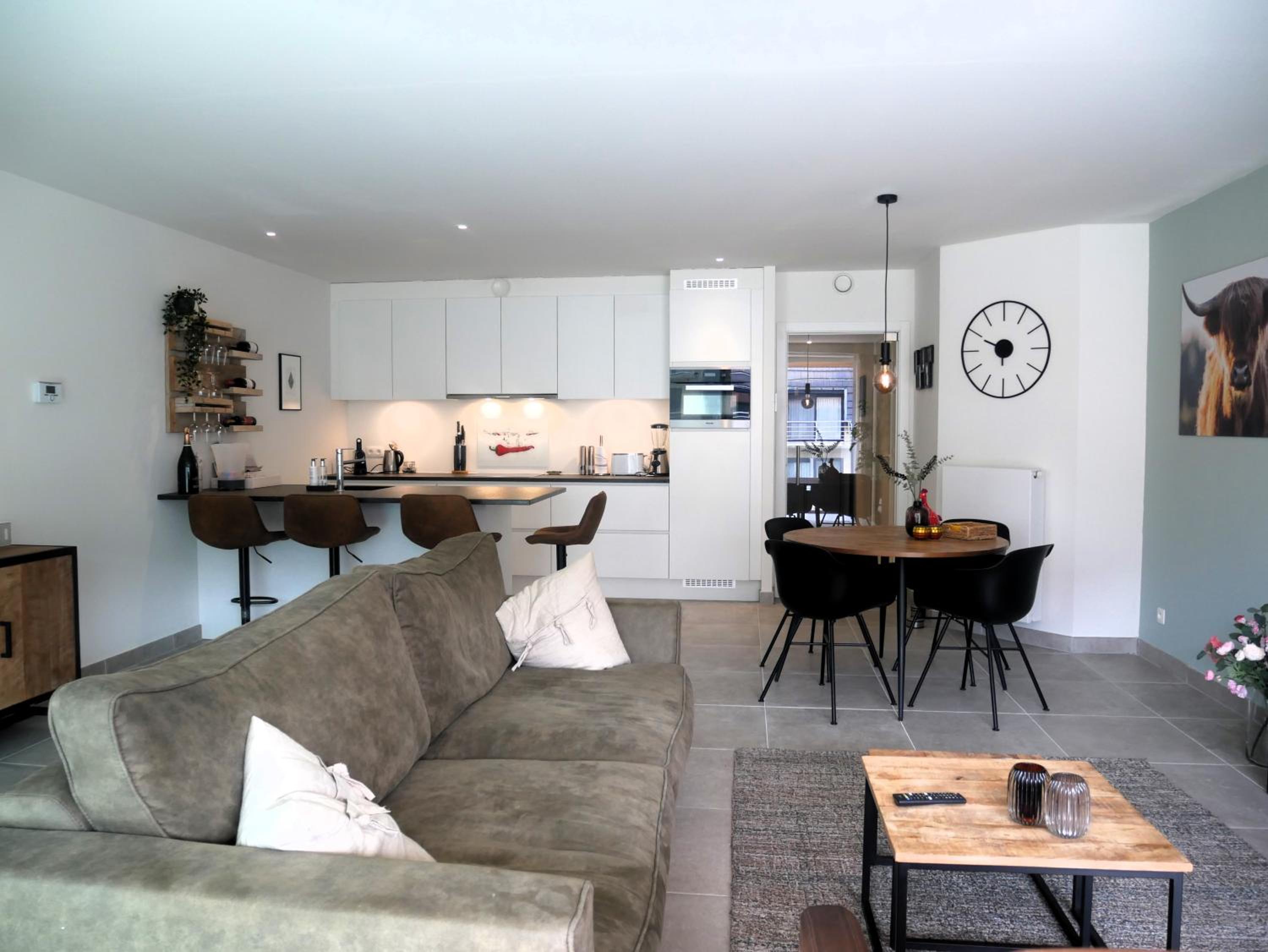 Two-Bedroom Apartment photo 2
