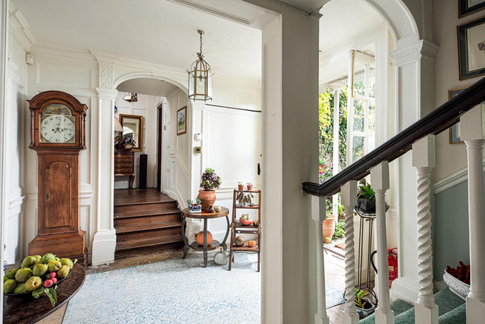Villa photo 3