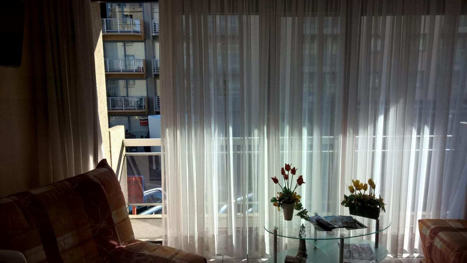 Studio Apartment photo 2