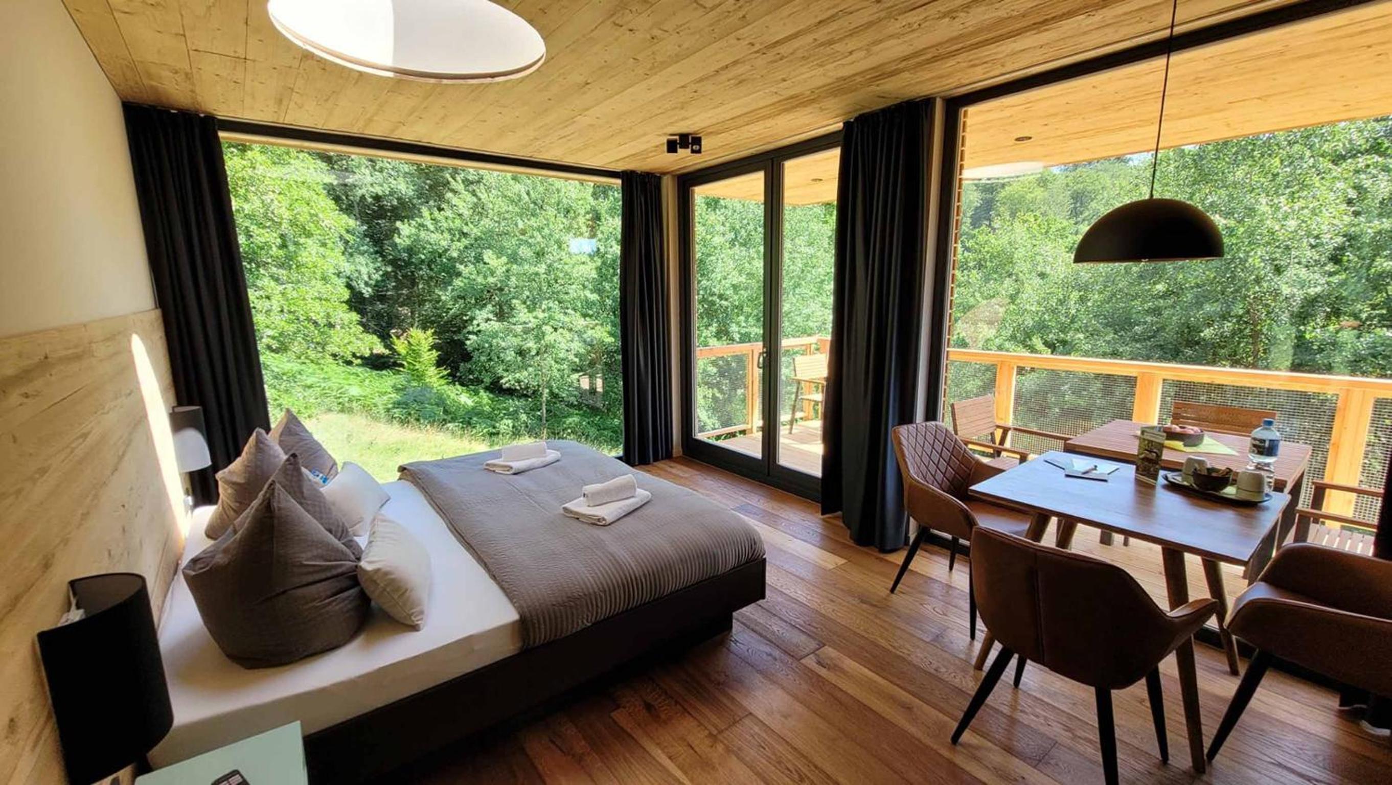 Double Room with Private Bathroom