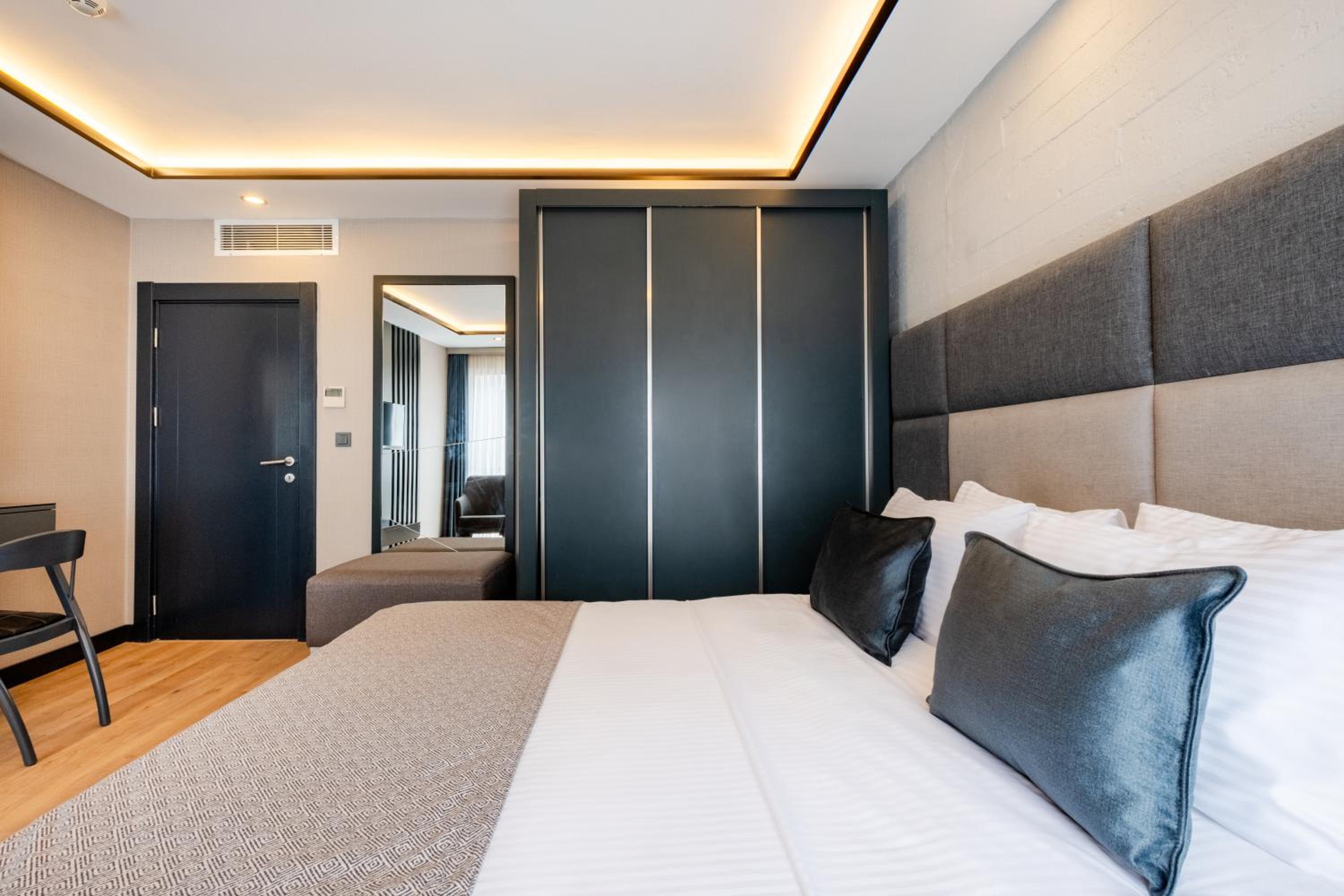 Family Suite photo 2