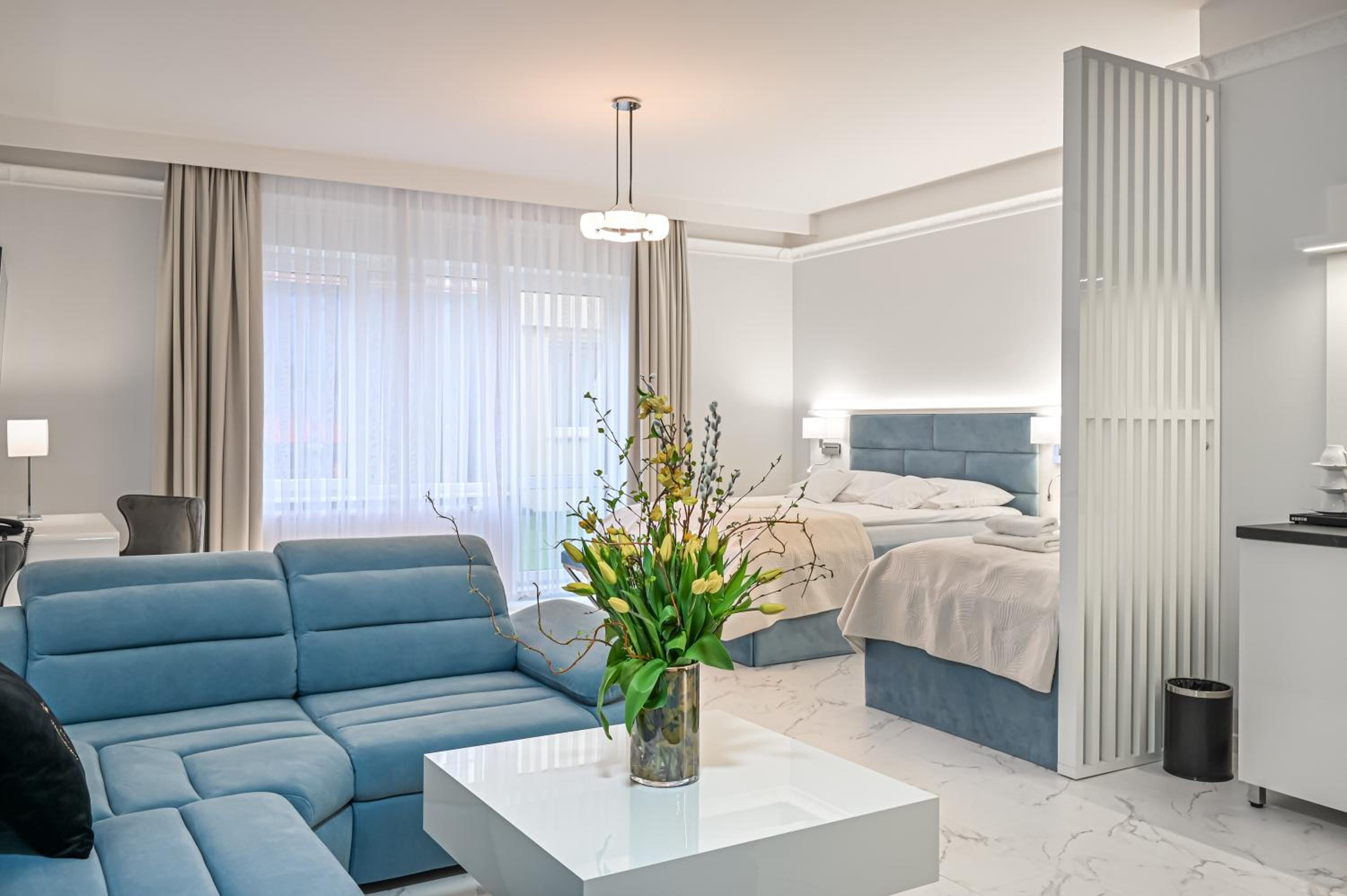 Deluxe Double Room With Extra Bed photo 1