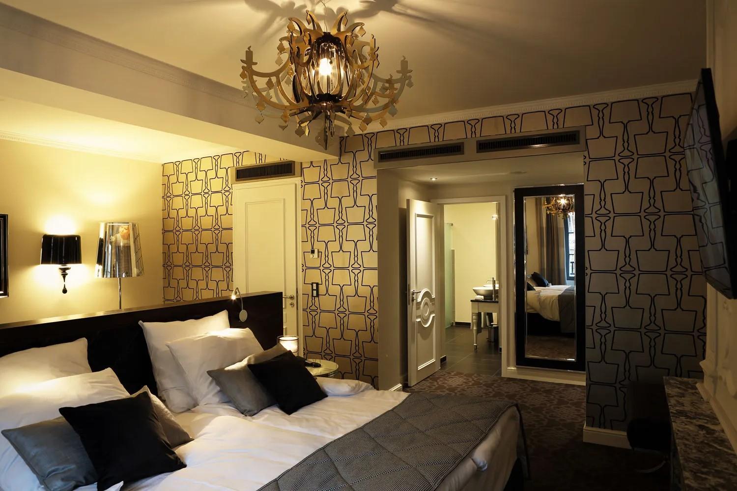 Suite - Photo 8