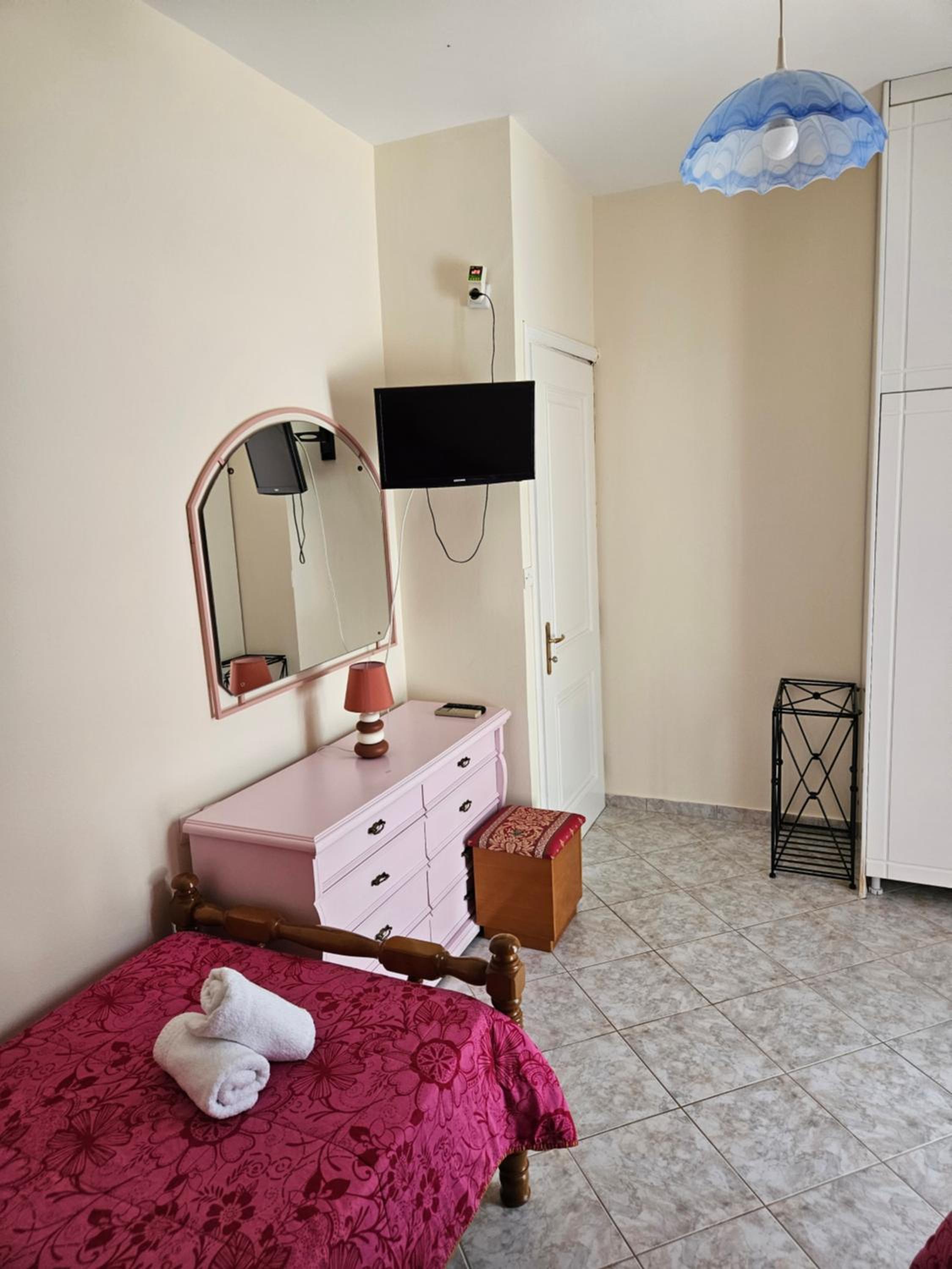 Three-Bedroom Apartment photo 1