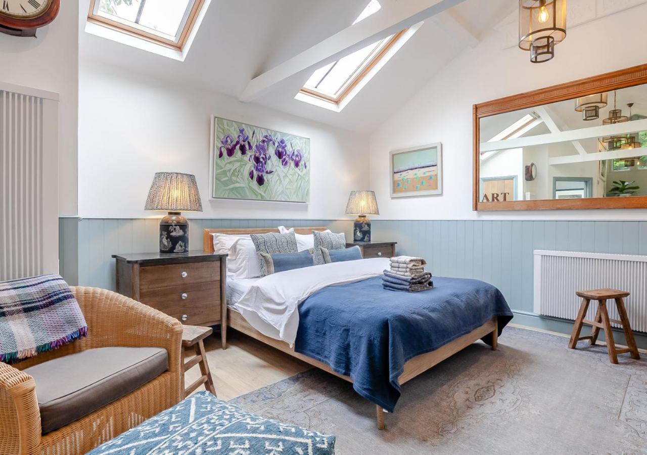 One-Bedroom House photo 1