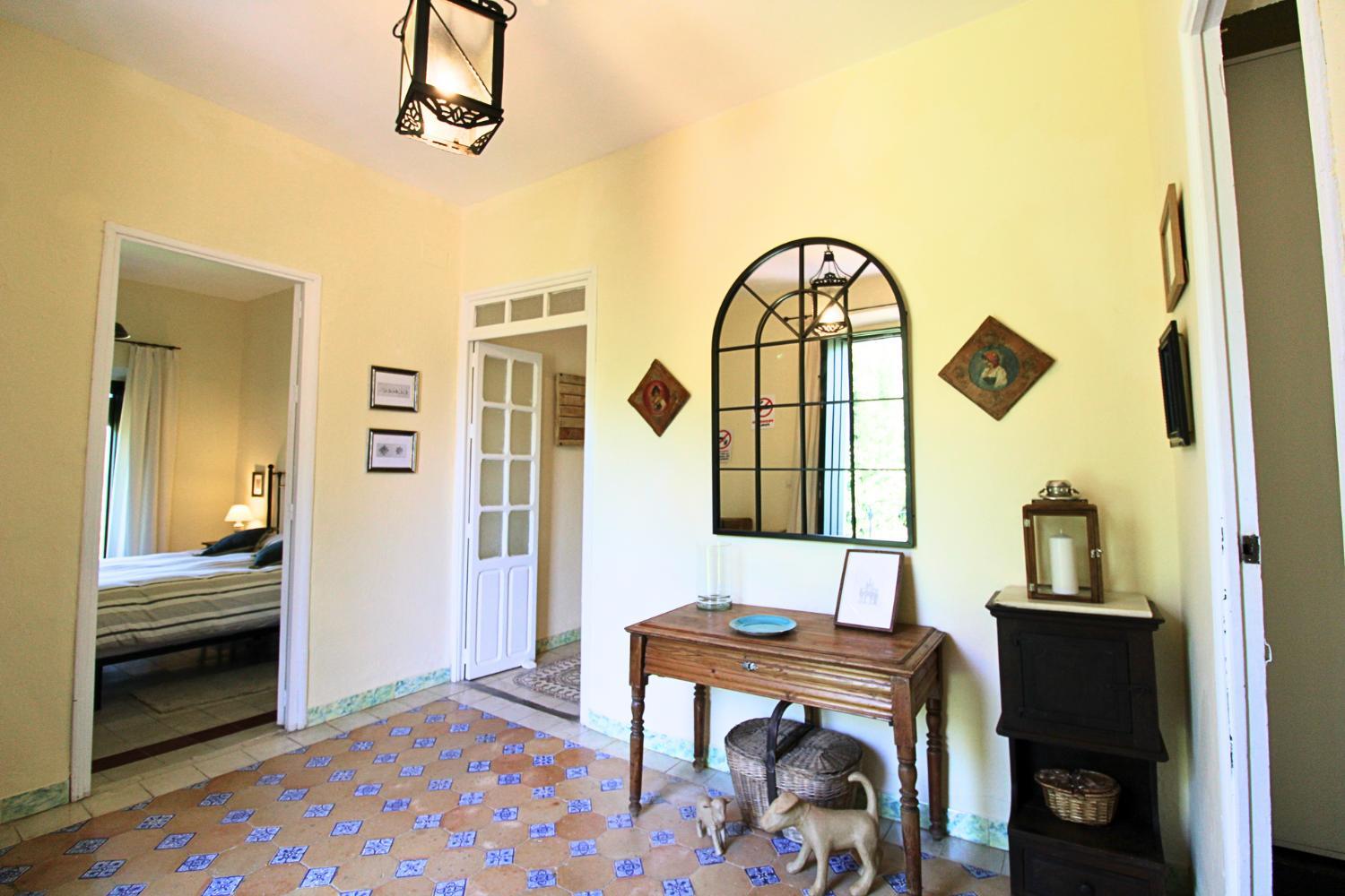 Casa de cuatro habitaciones