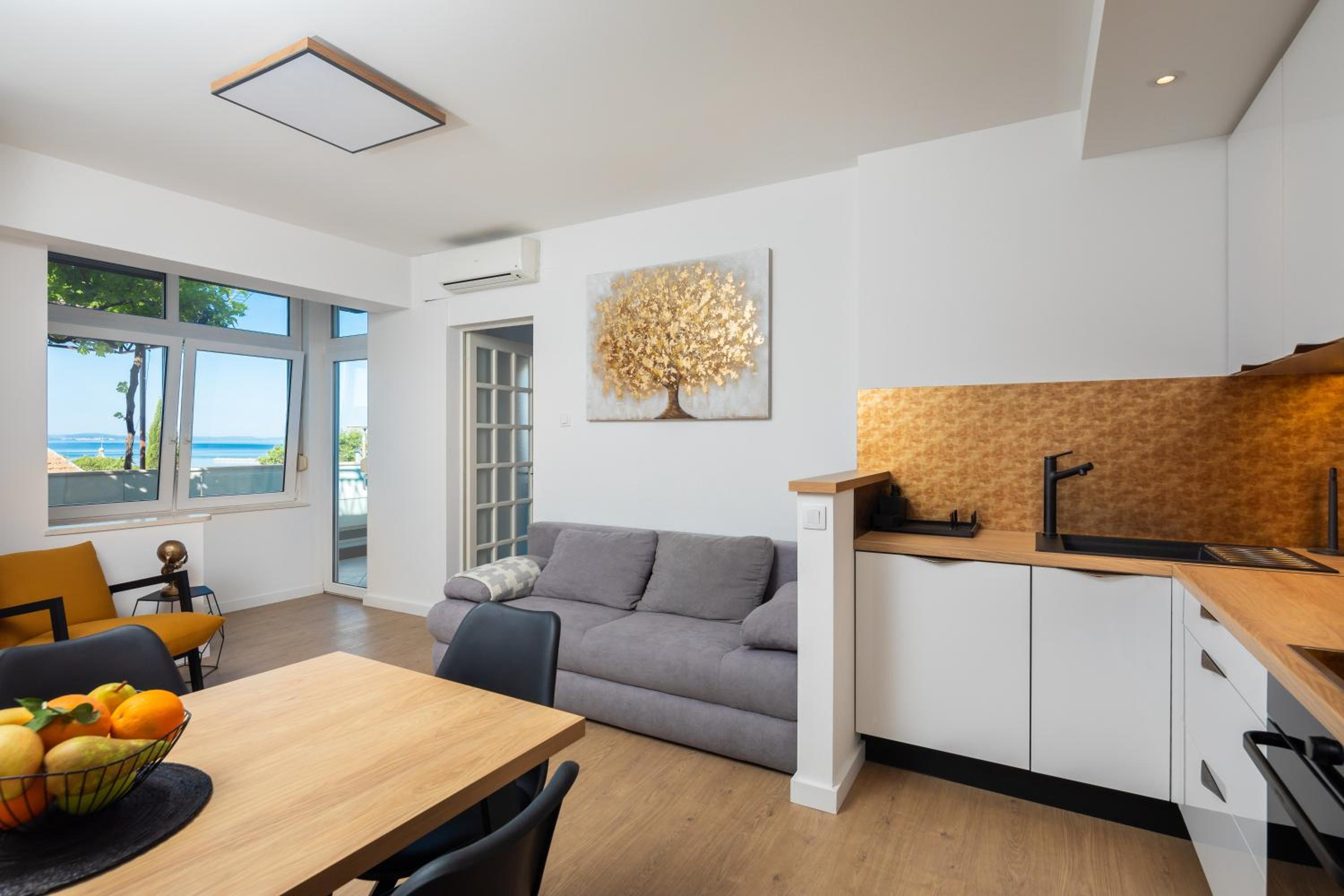 Apartment - Ground Floor photo 1