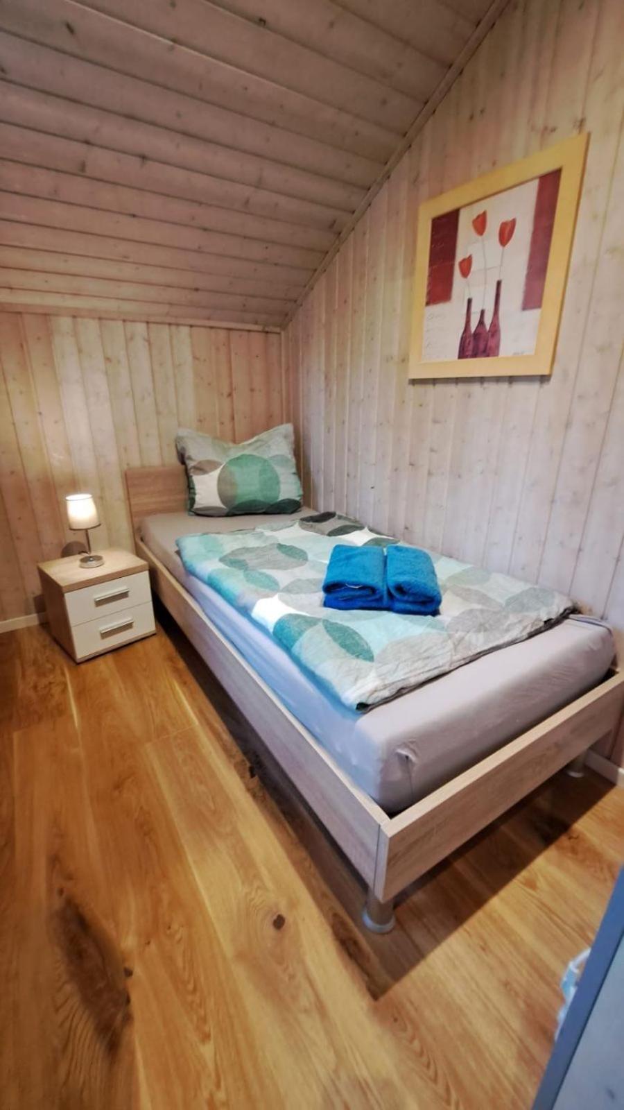 Four-Bedroom House photo 2