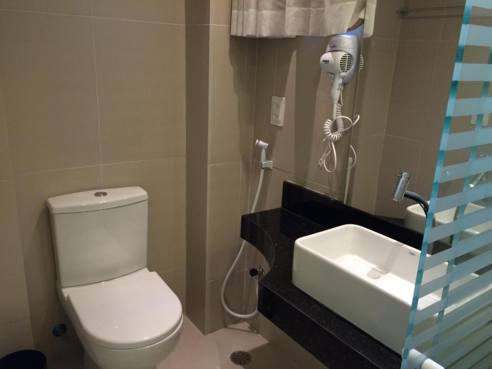 Triple Room with Private Bathroom - Photo 4