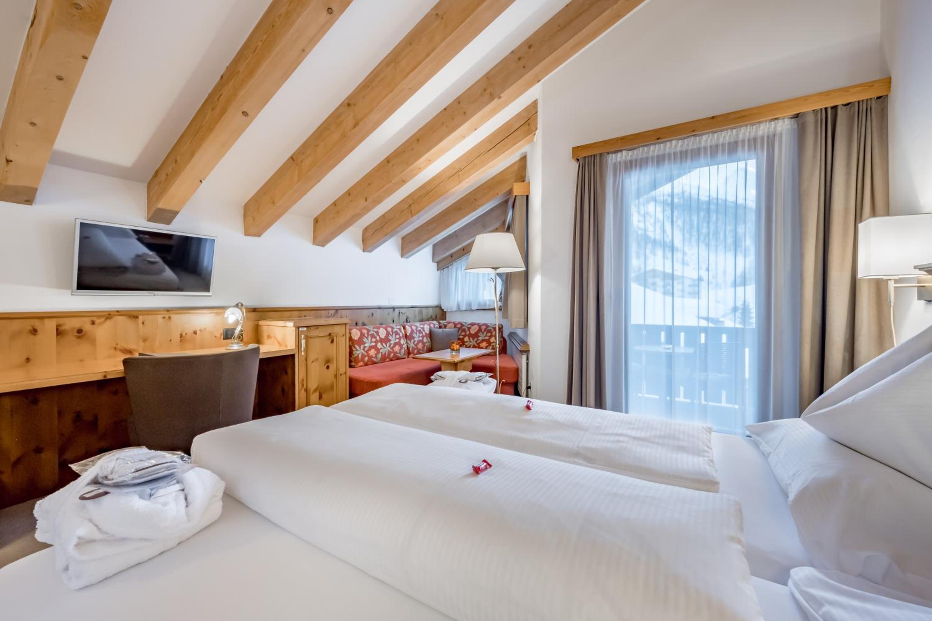 Superior Double Room with Balcony