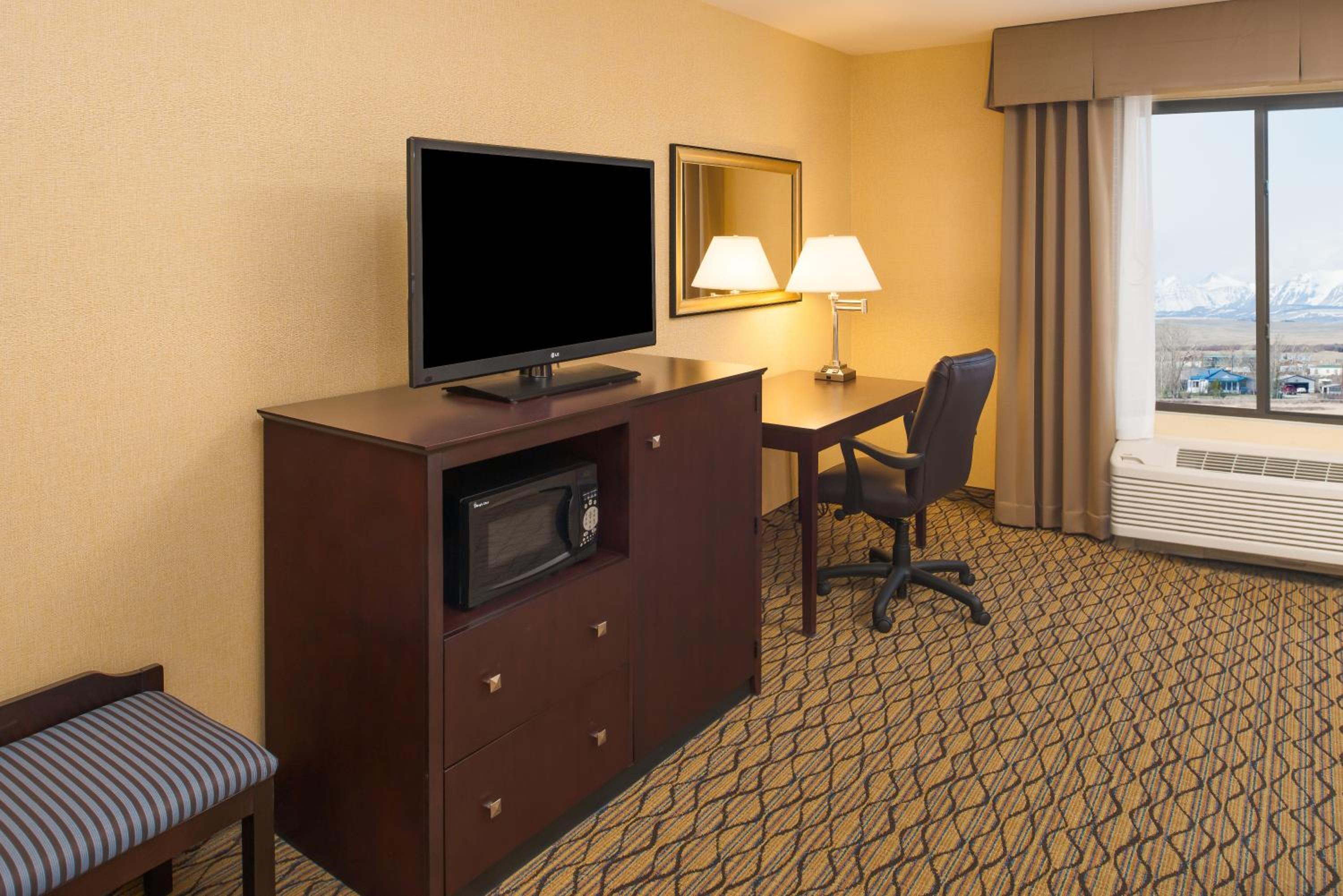 Standard King Room photo 2
