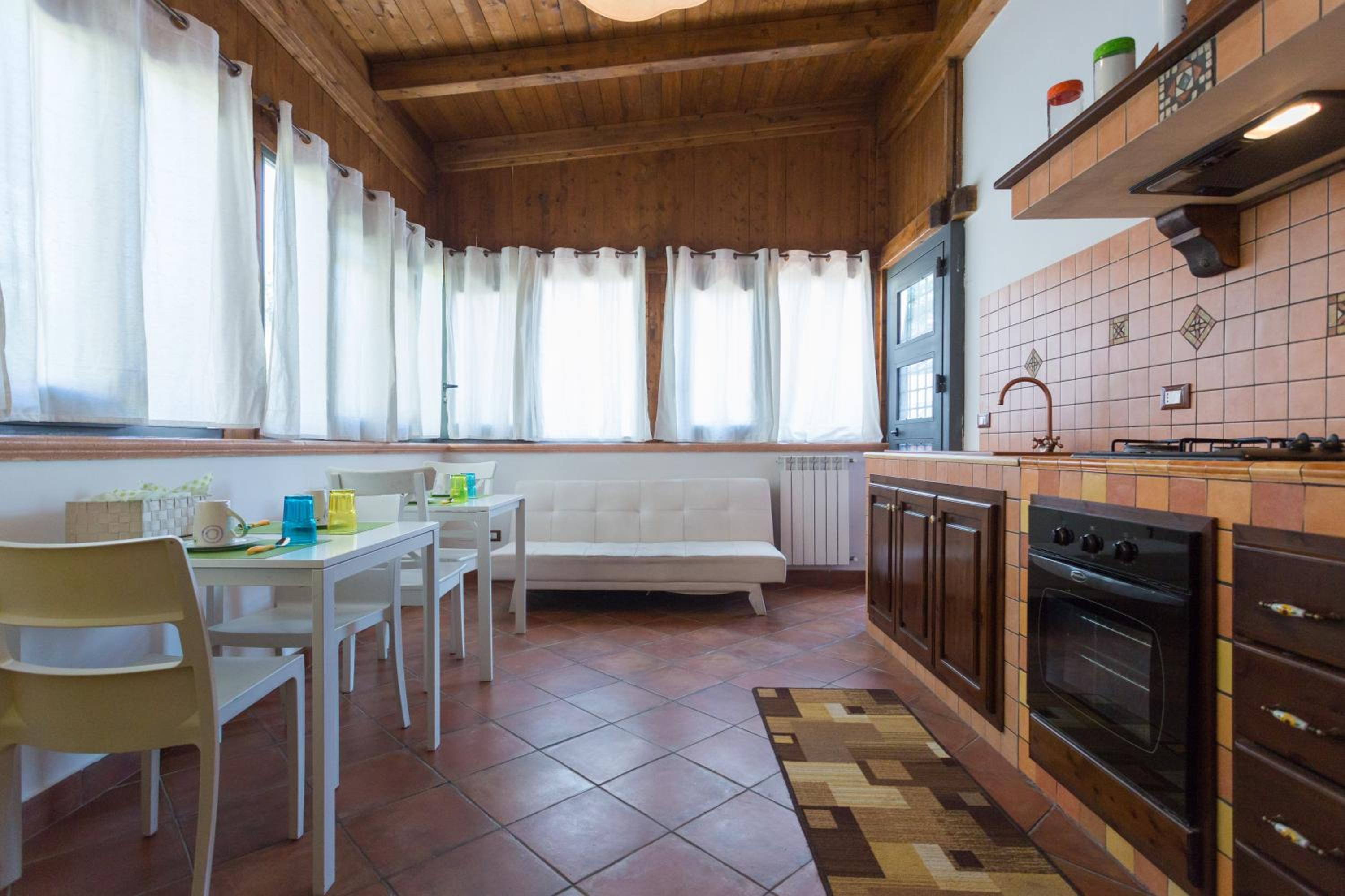 Triple Room with Private External Bathroom photo 2