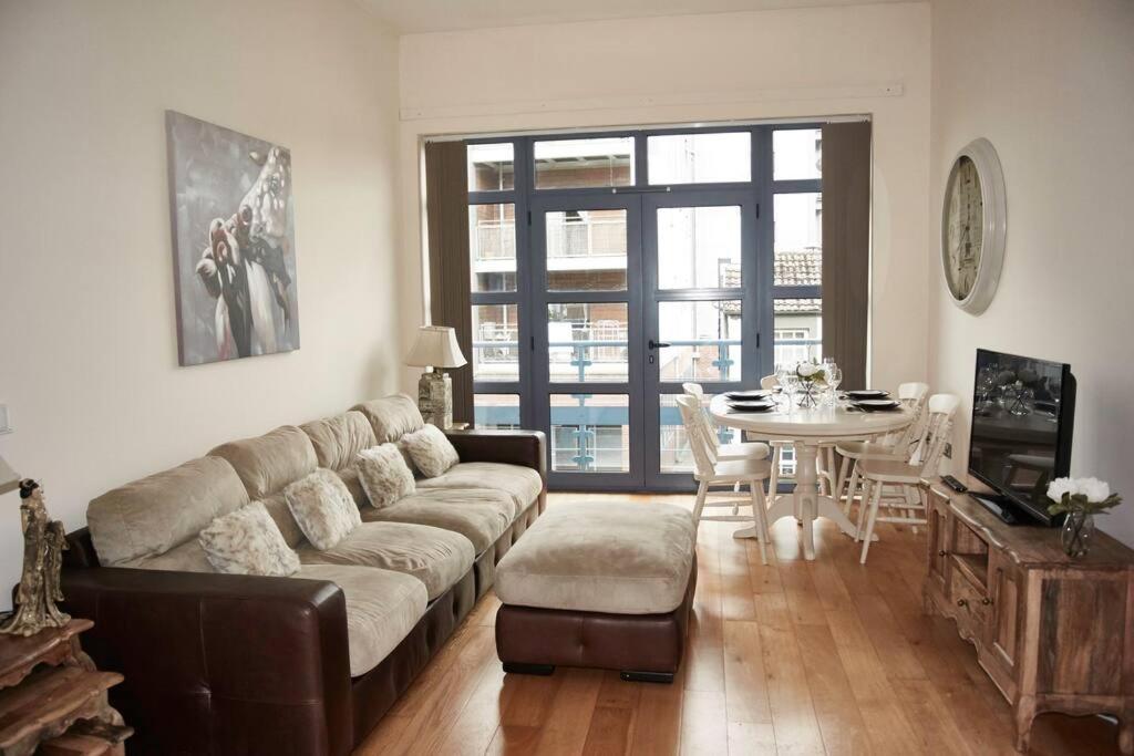 Apartment photo 3