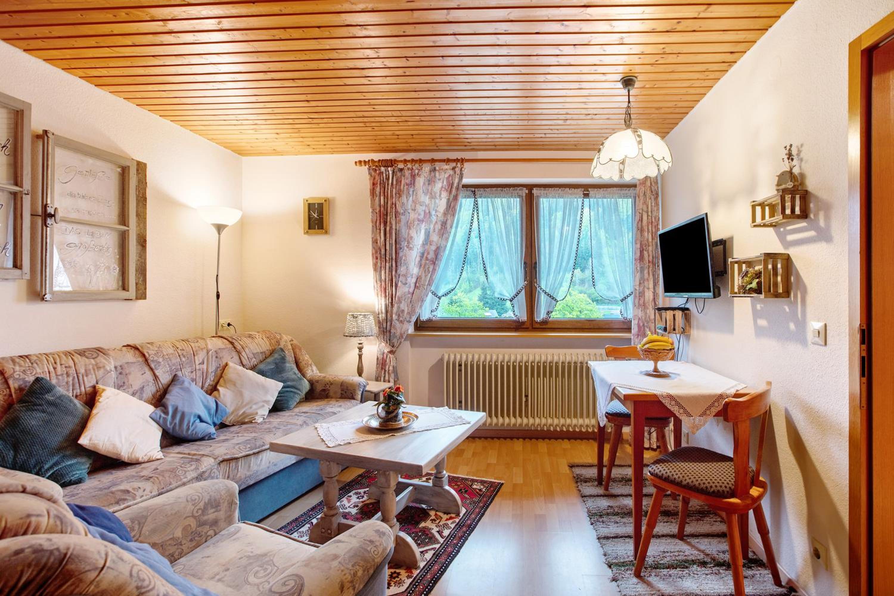 One-Bedroom Apartment with Garden View