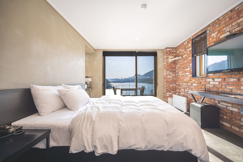 Deluxe Double Room, 1 Double Bed, Beachfront photo 3