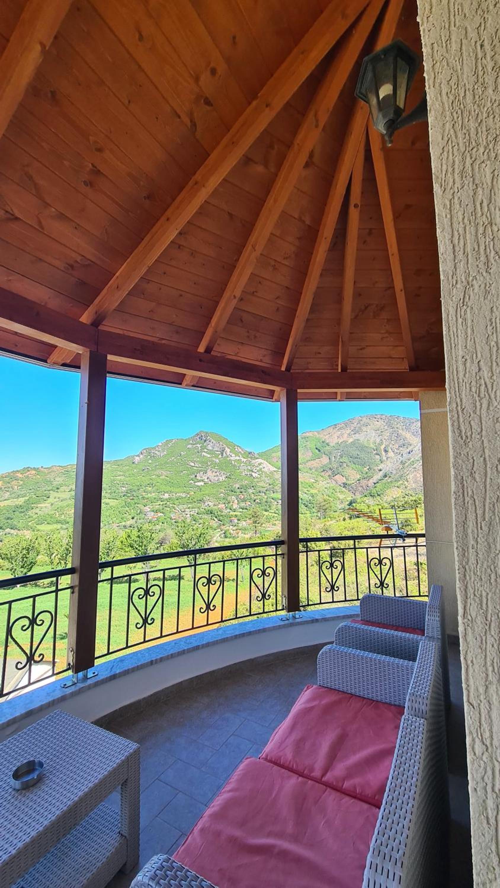 Suite with Mountain View photo 3