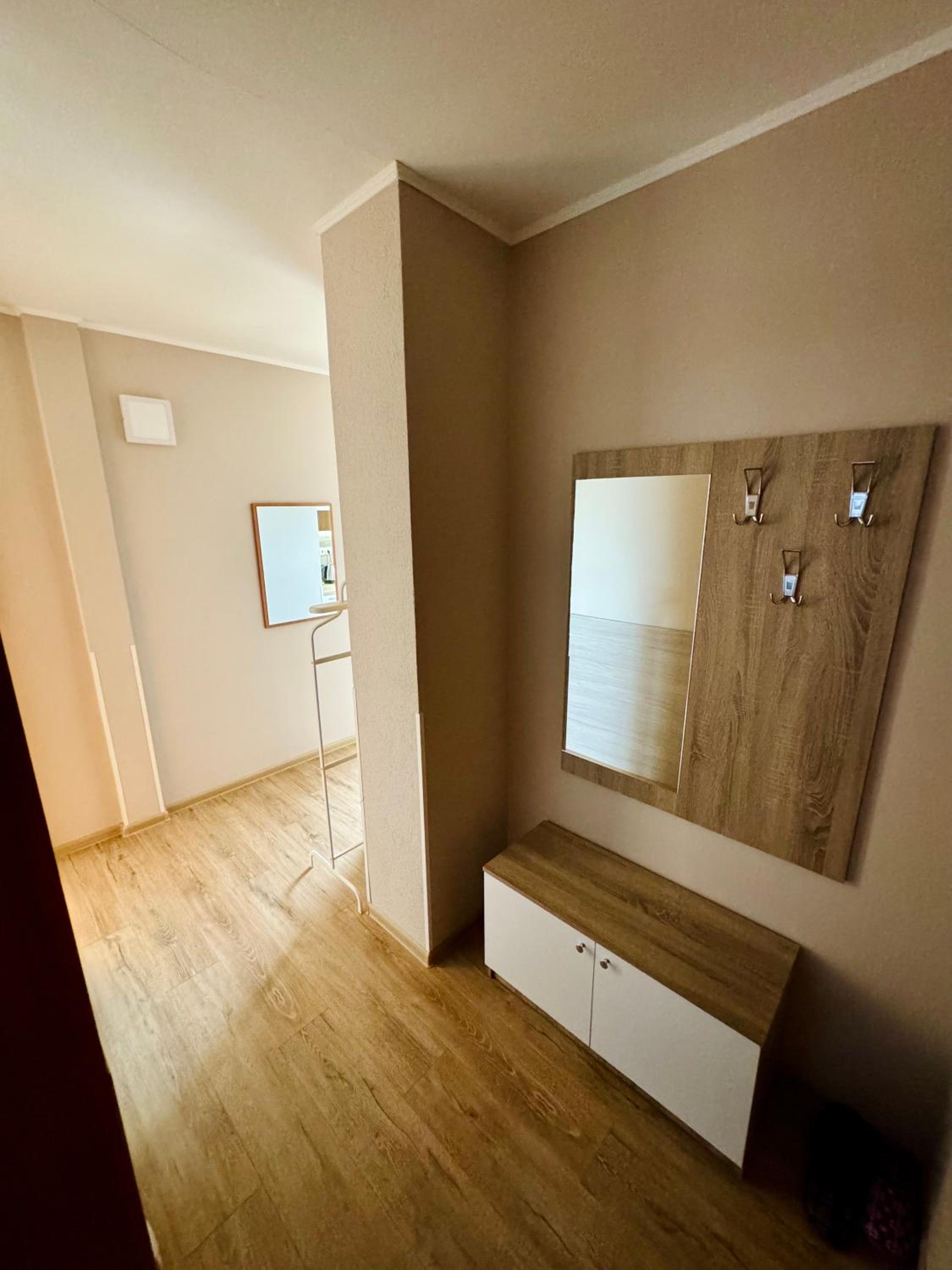 One-Bedroom Apartment photo 2