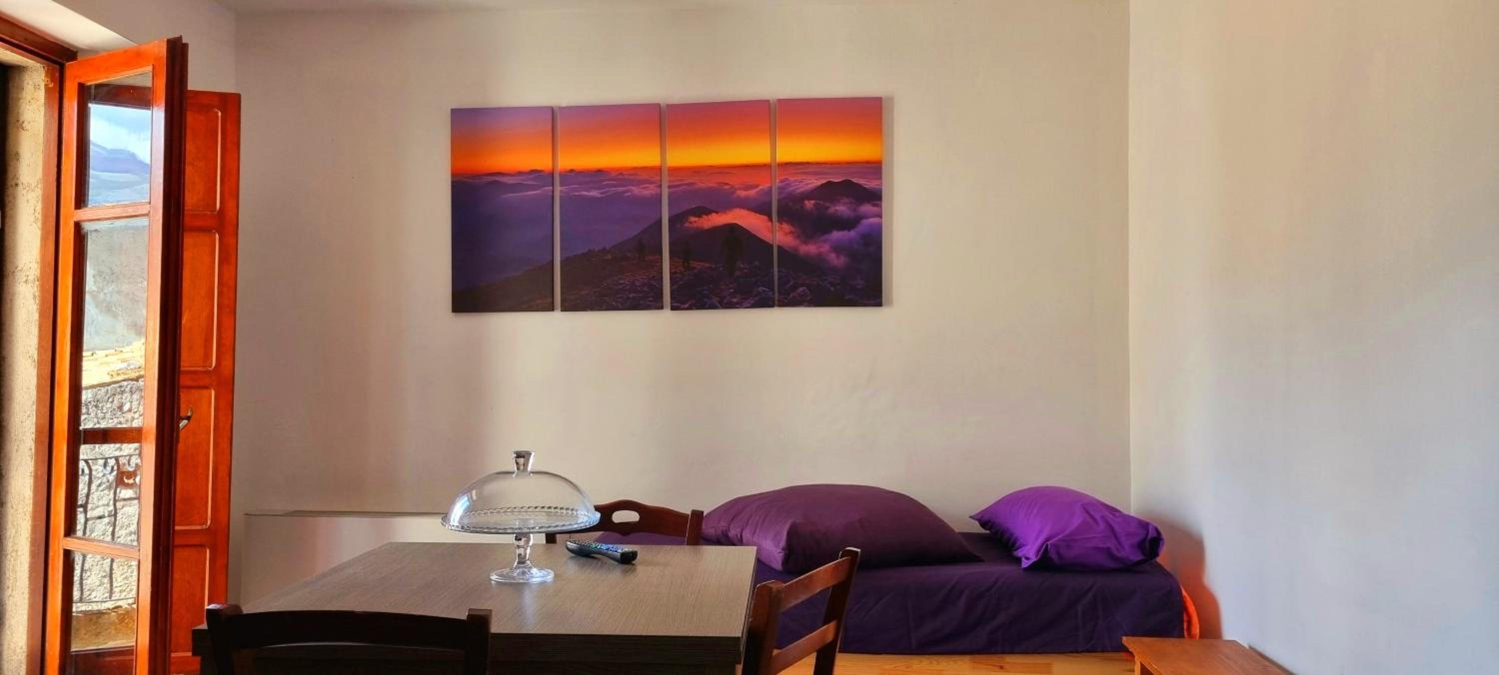 Apartment with Mountain View photo 1