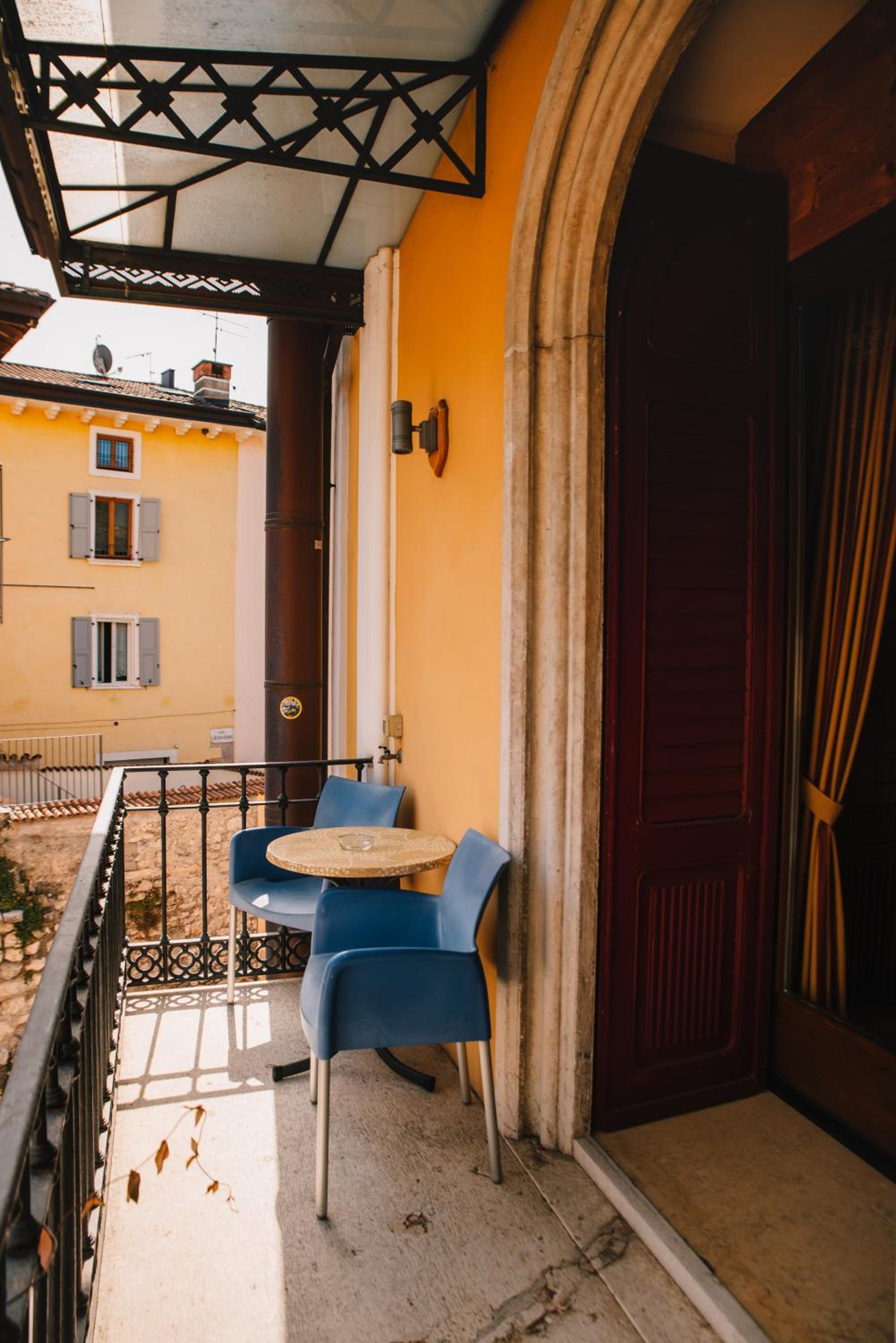 Small double room with Balcony photo 2