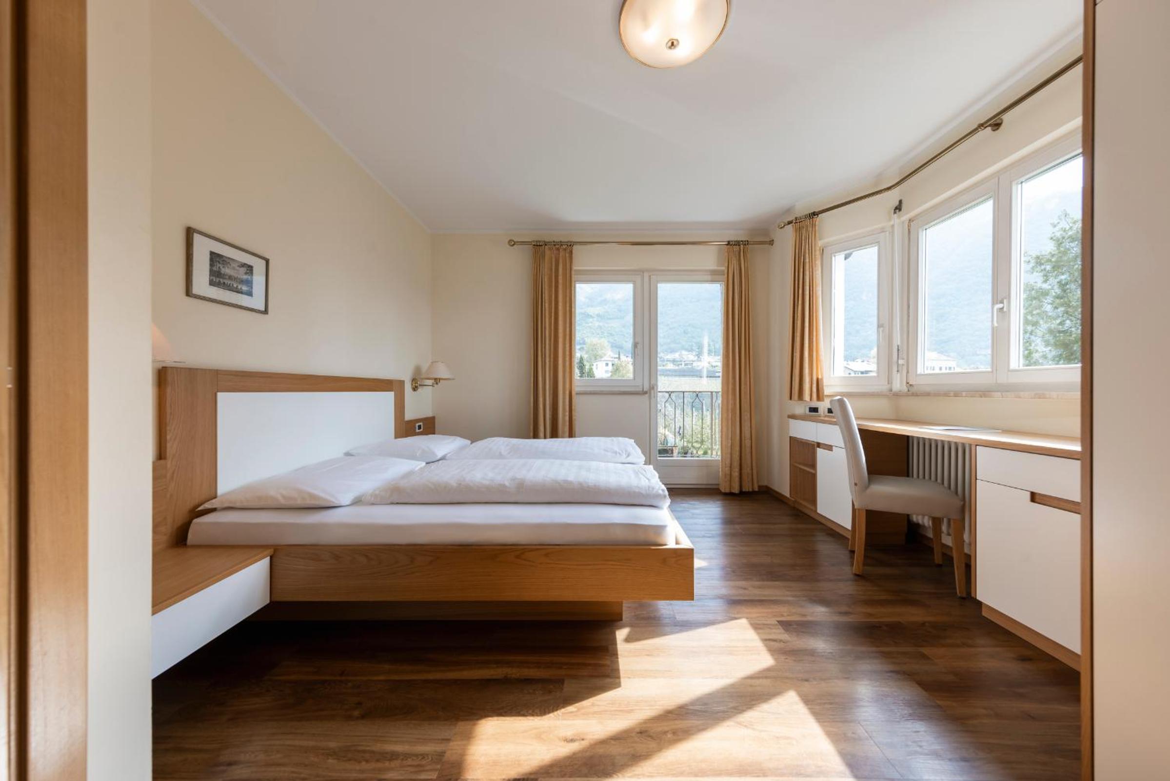 Double Room with Balcony photo 2