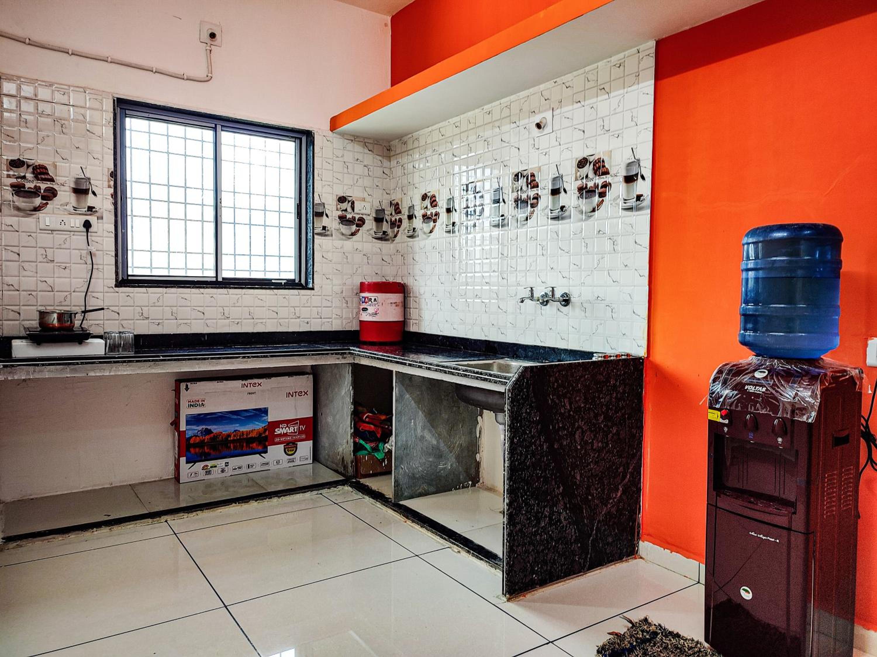 One-Bedroom House photo 3